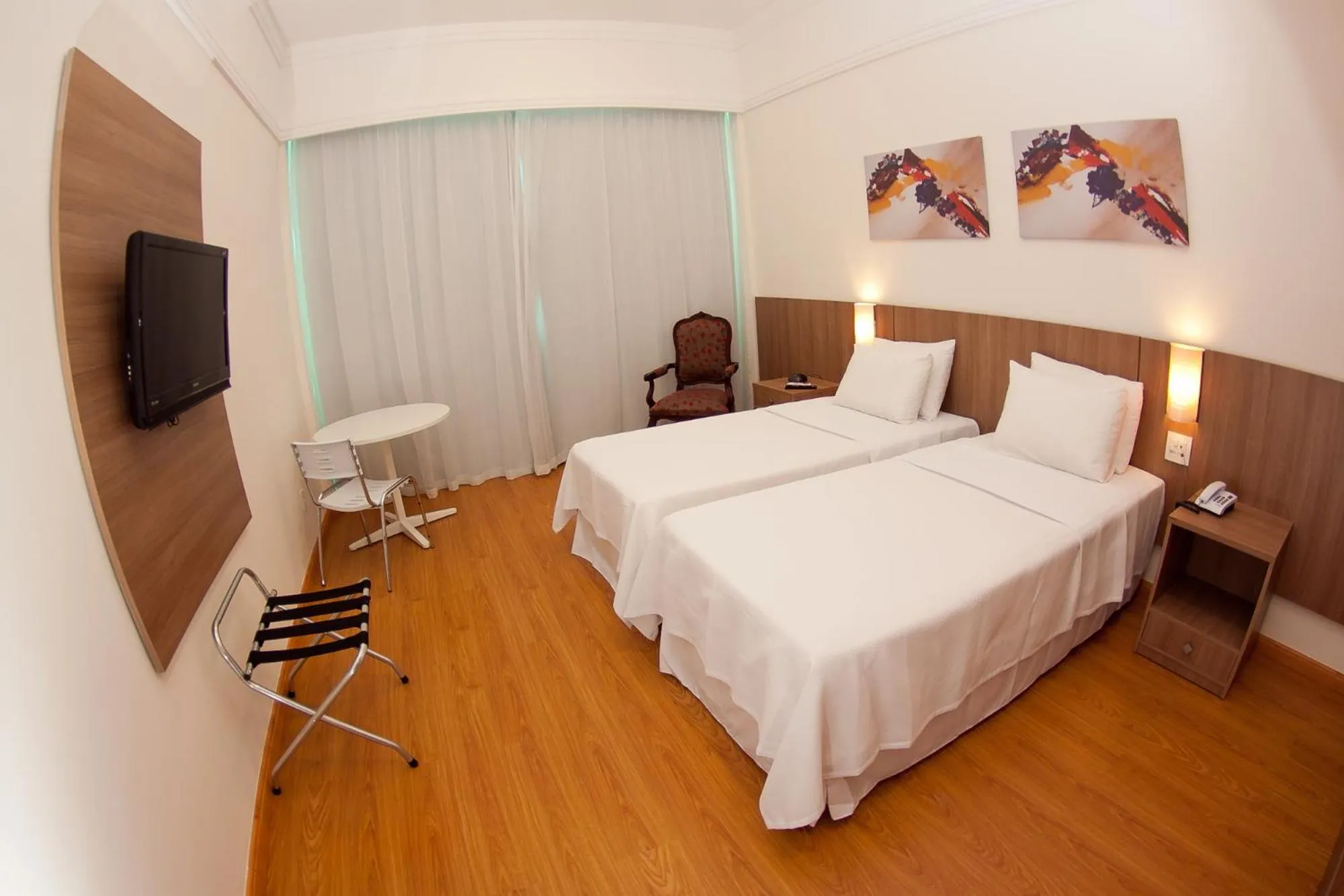 Bed in Premier Parc Hotel