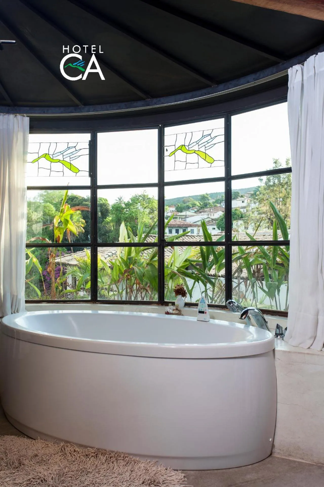 Hot Tub in Hotel Canto das Águas - Roteiro de Charme