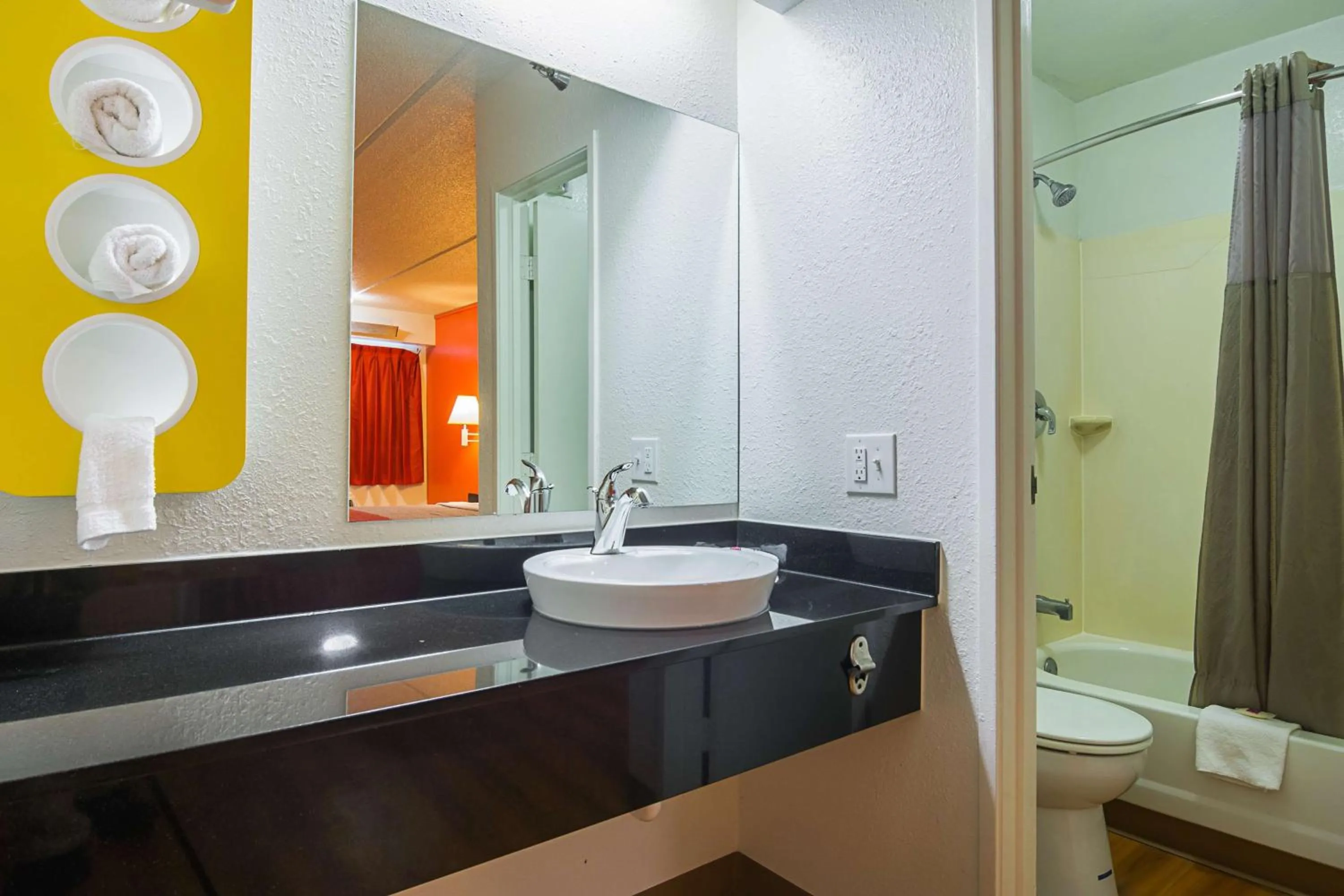 Shower in Motel 6-Tucker, GA - Atlanta Northeast