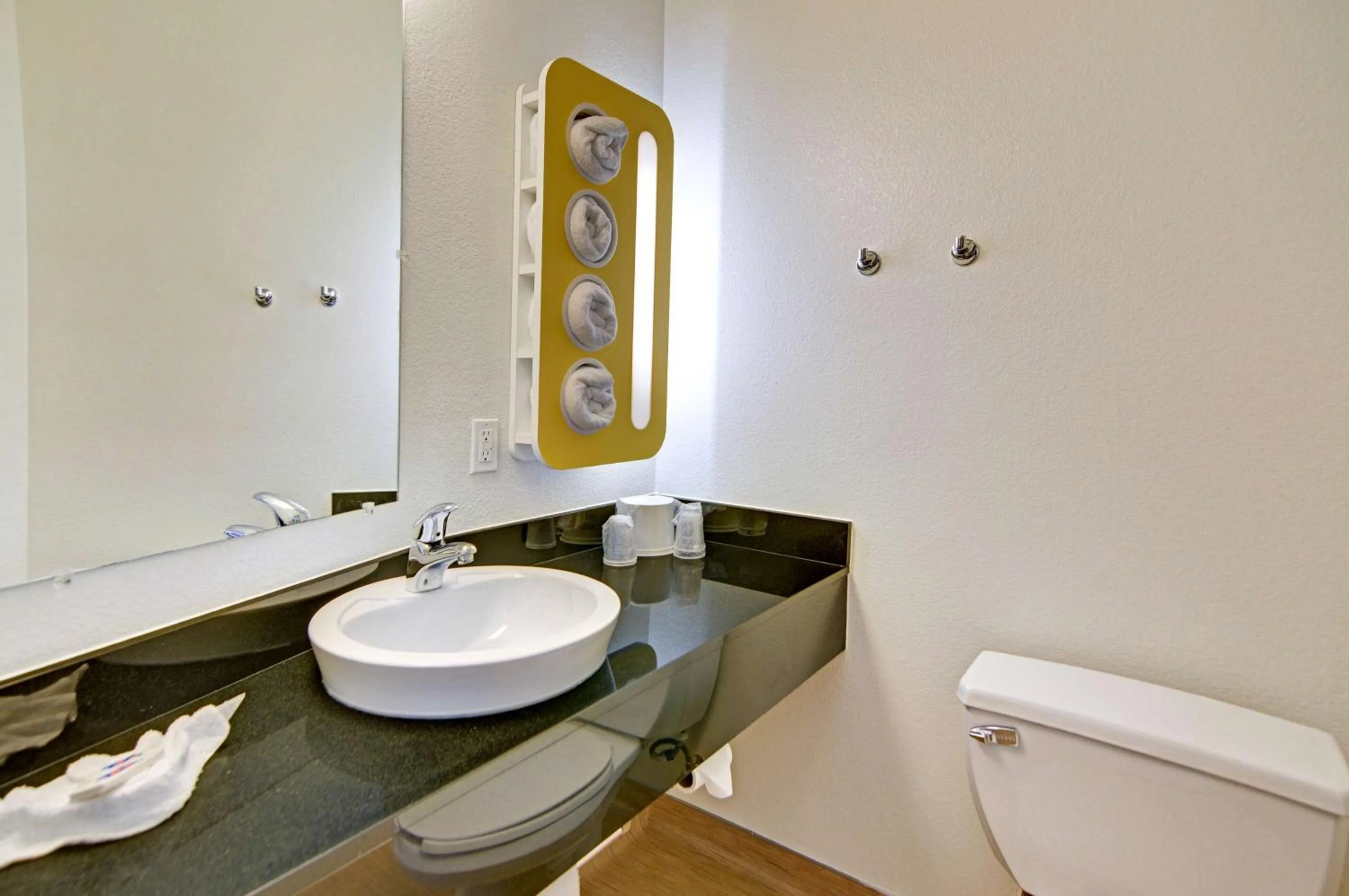 Toilet in Motel 6-Roanoke, TX - Northlake - Speedway