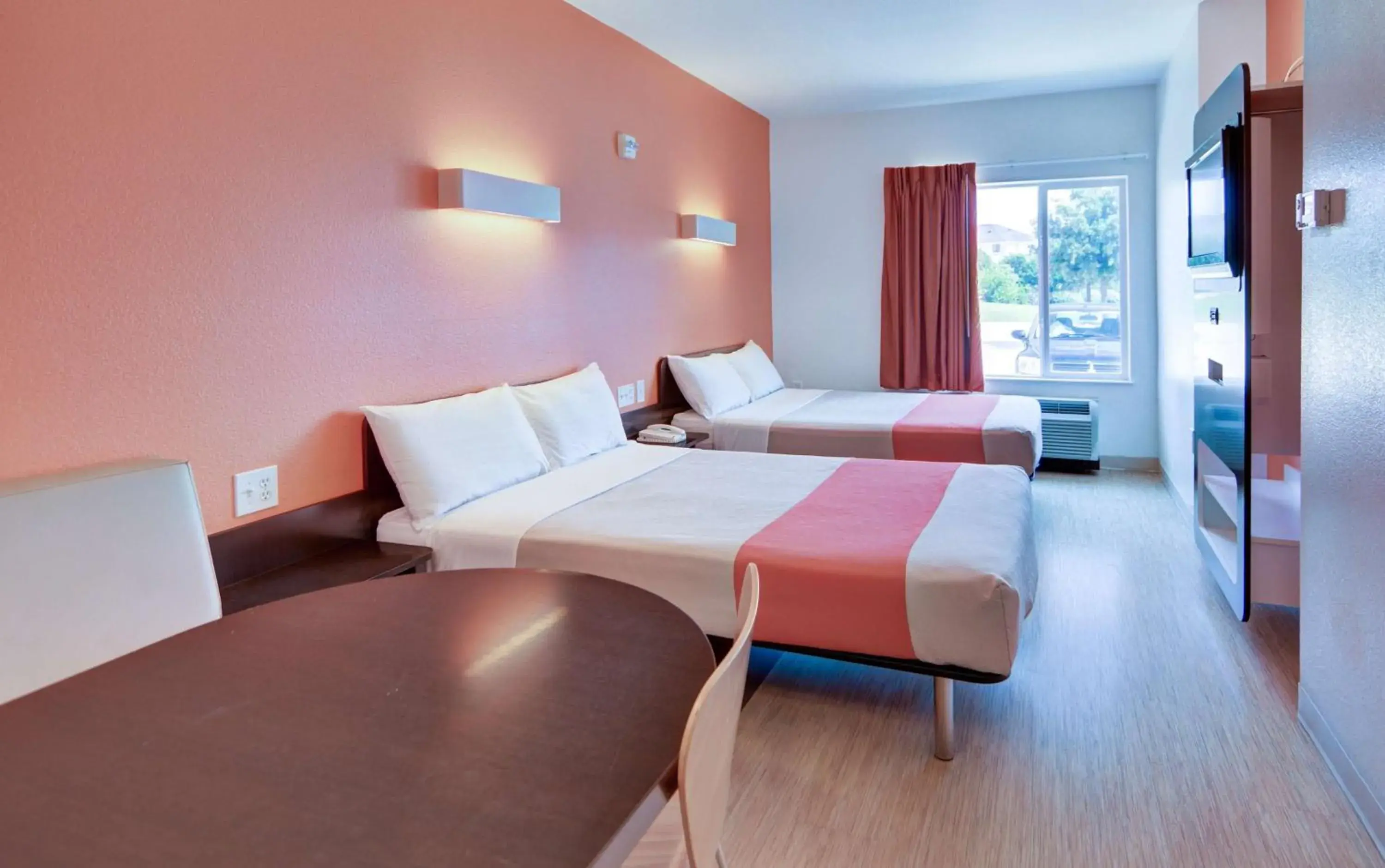 Bedroom, Bed in Motel 6-Roanoke, TX - Northlake - Speedway Bedroom, Bed in Motel 6-Roanoke, TX - Northlake - Speedway