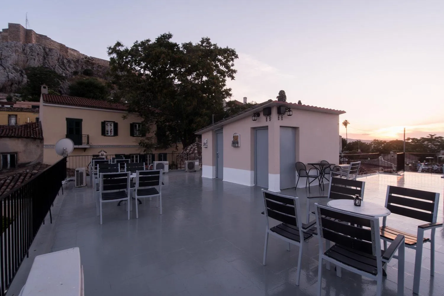 Property building in Acro&Polis