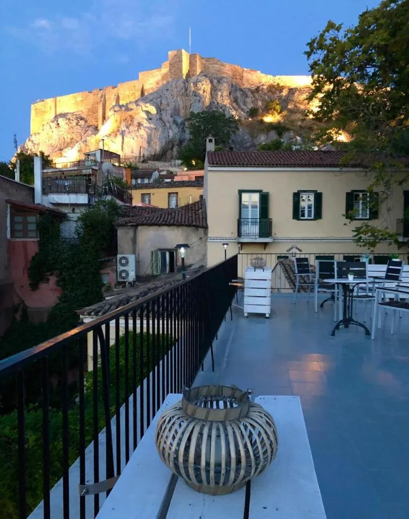 Bathroom in Acro&Polis