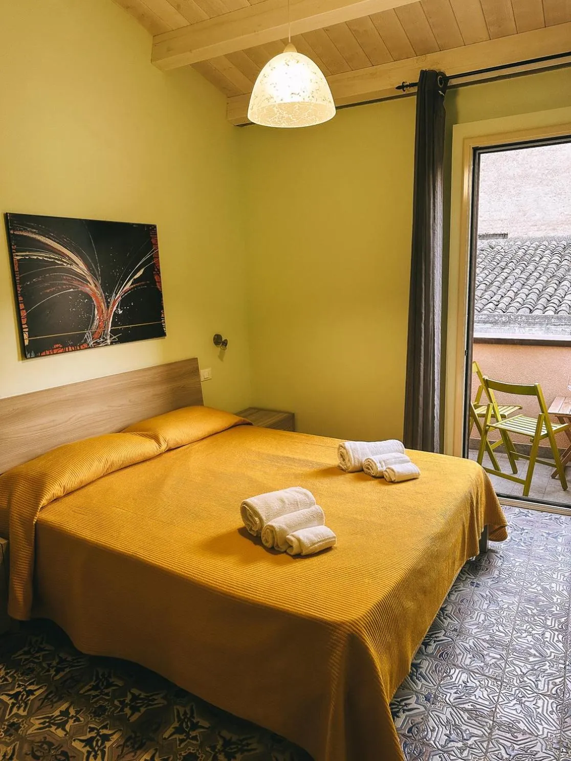 Balcony/Terrace, Bed in Affittacamere da Noemi