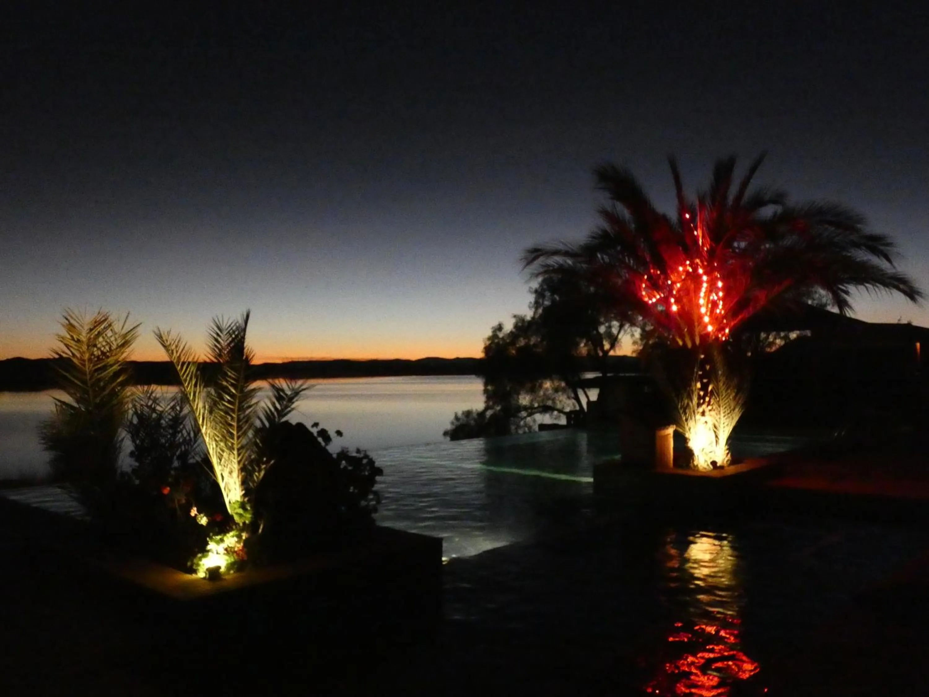 Lake view in Les Tourmalines