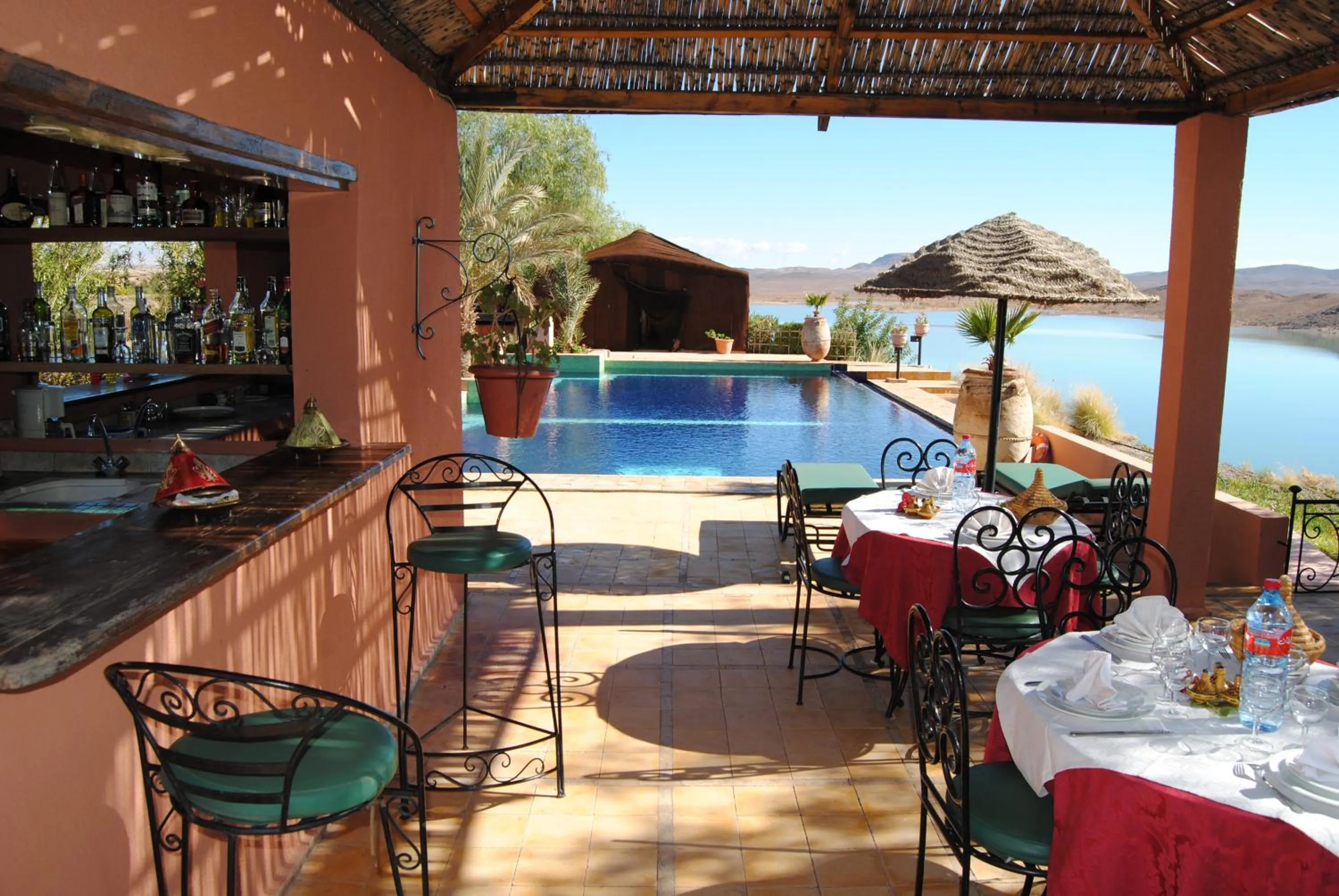Restaurant/places to eat in Les Tourmalines