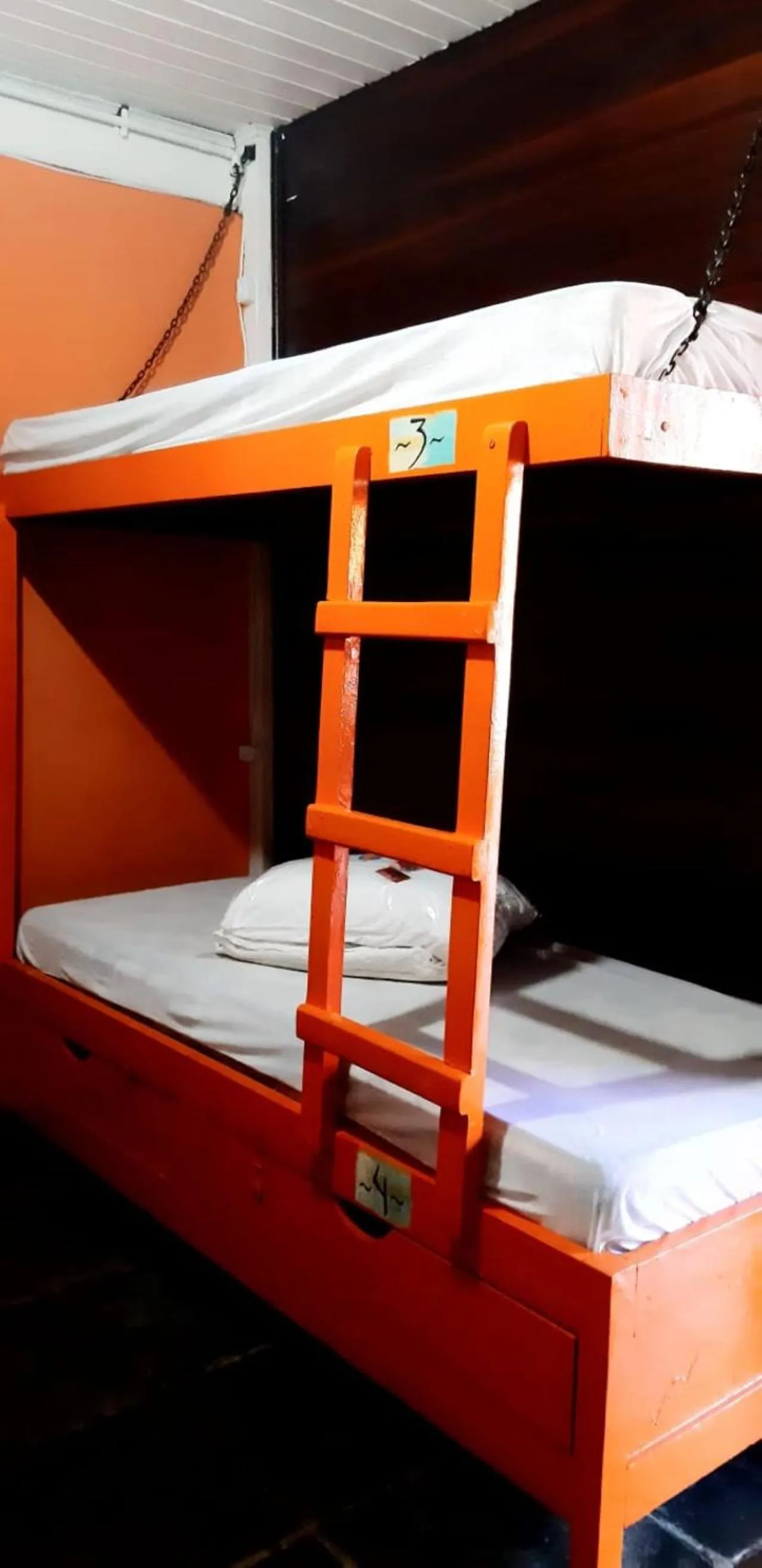 Bedroom, Bed in Hostel Sereia do Mar