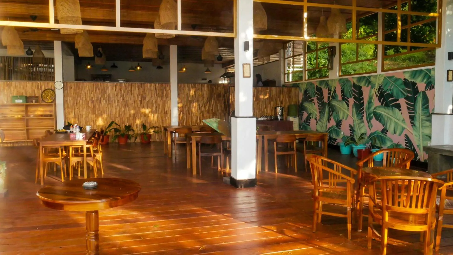 Restaurant/places to eat in Bastianos Lembeh Dive Resort