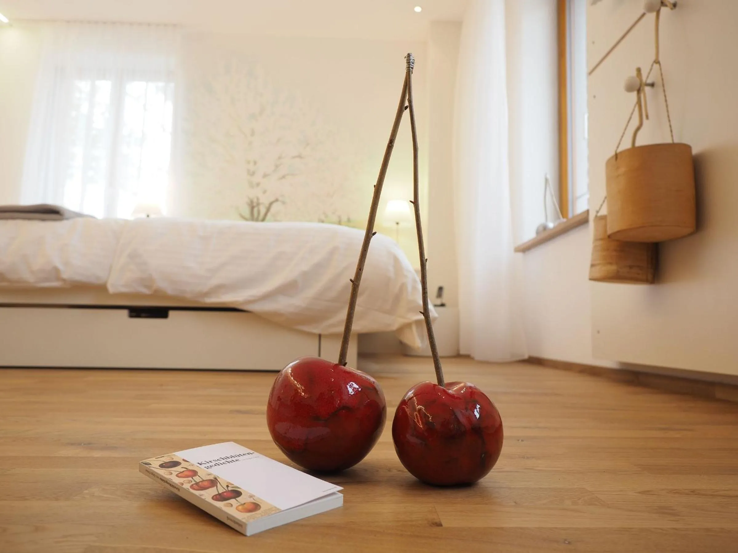 Decorative detail, Bed in Gasthaus Schwanen