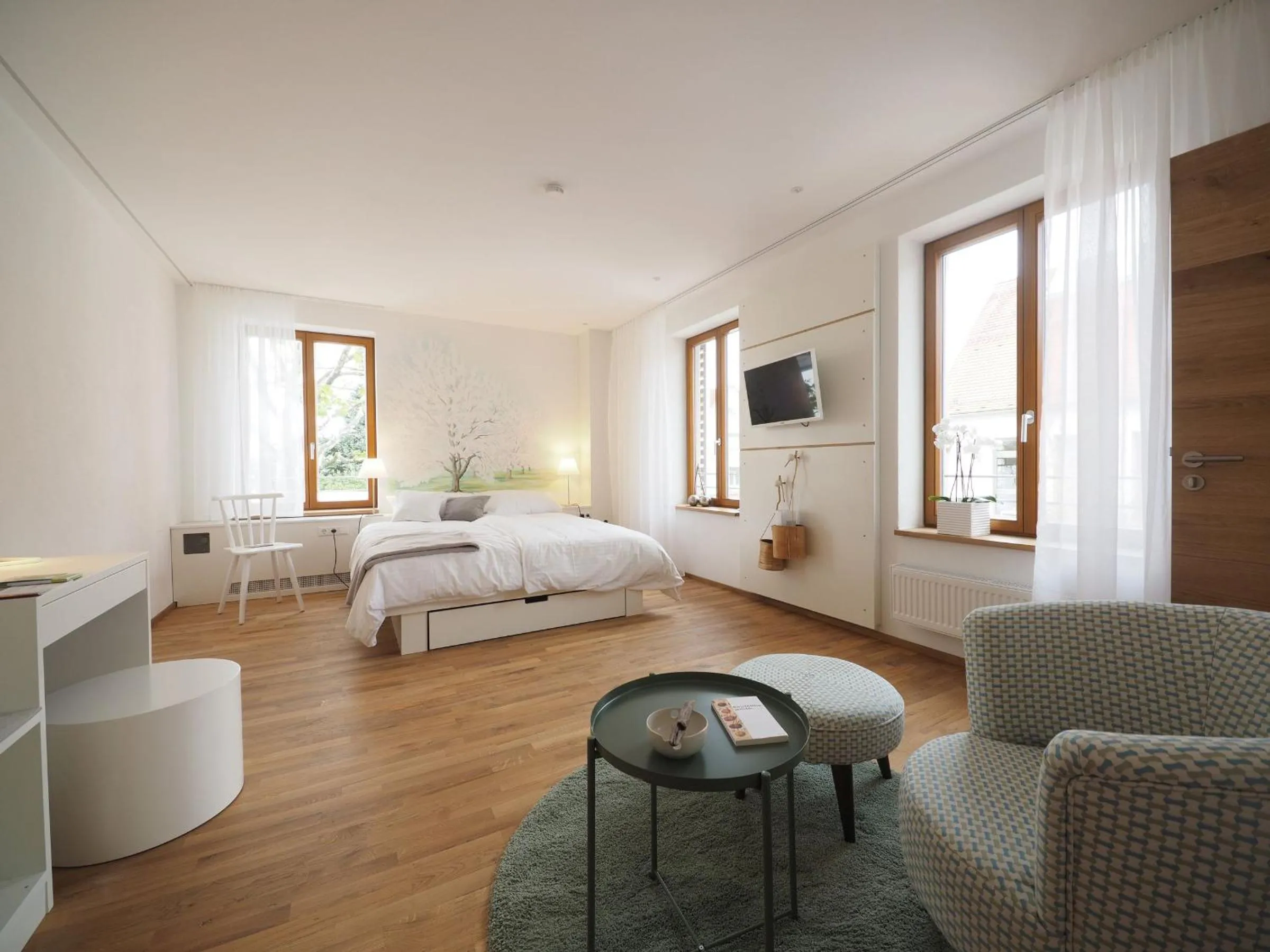 Seating area, Bed in Gasthaus Schwanen