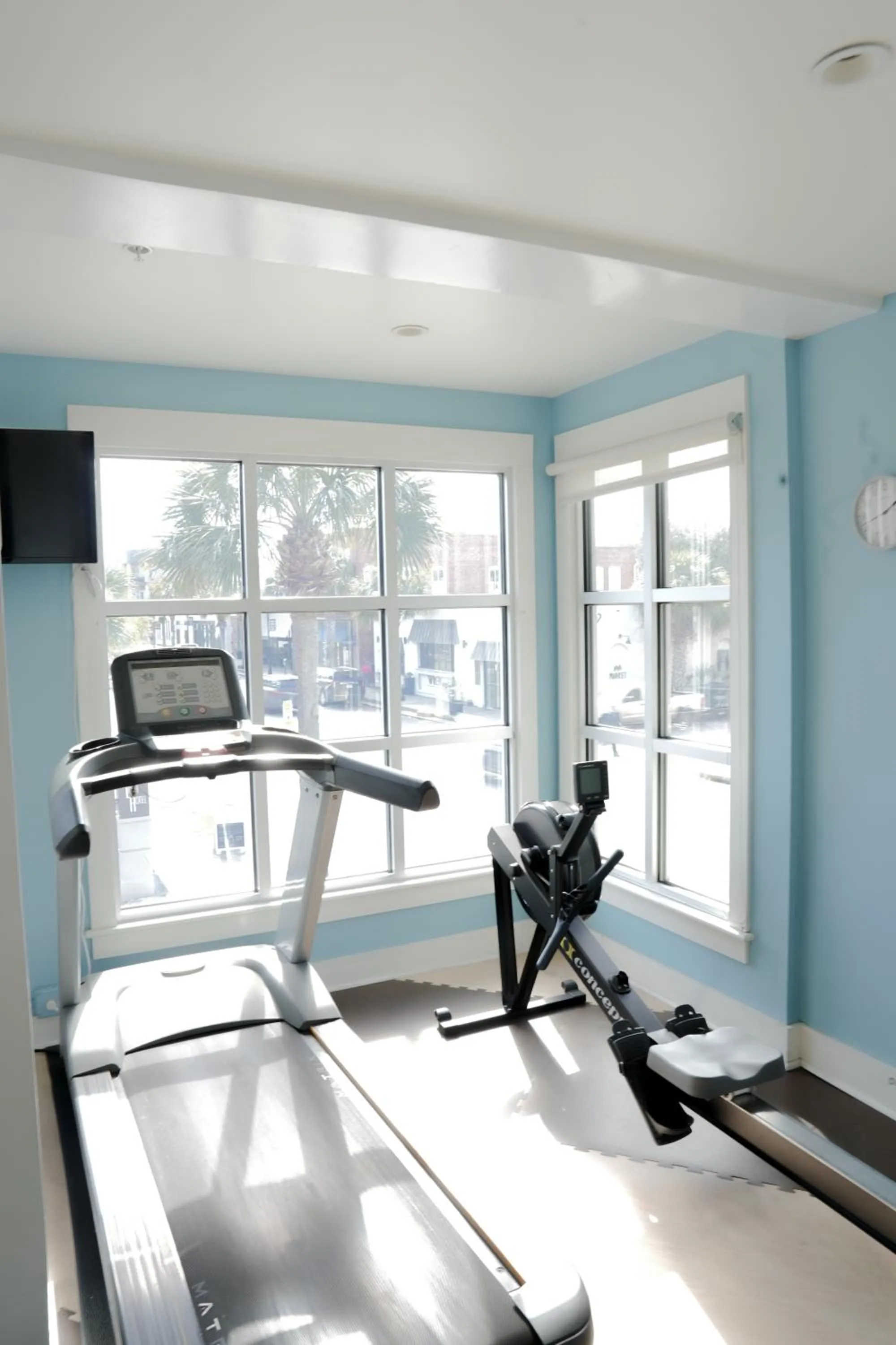 Fitness centre/facilities in City Loft Hotel