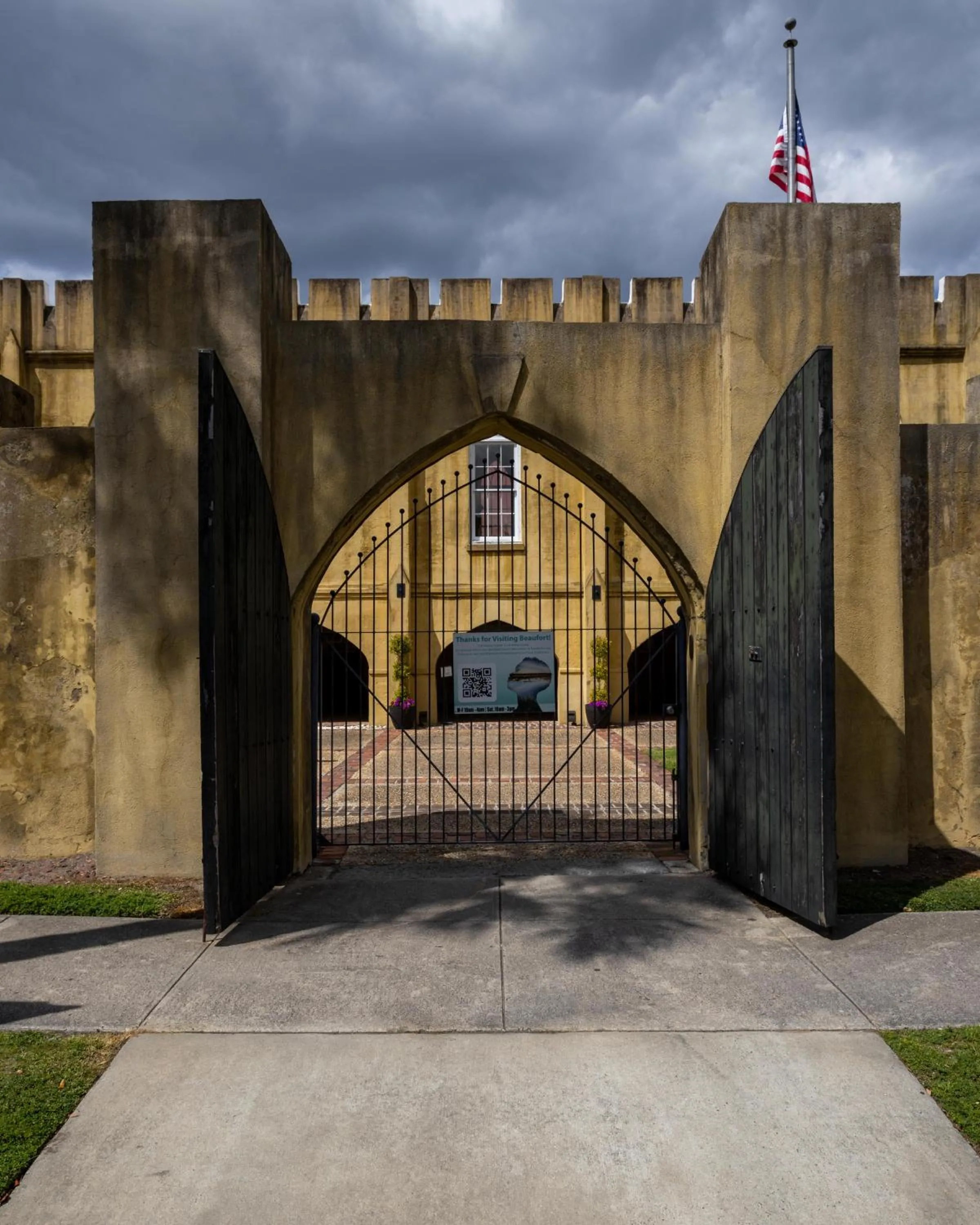 Nearby landmark in City Loft Hotel