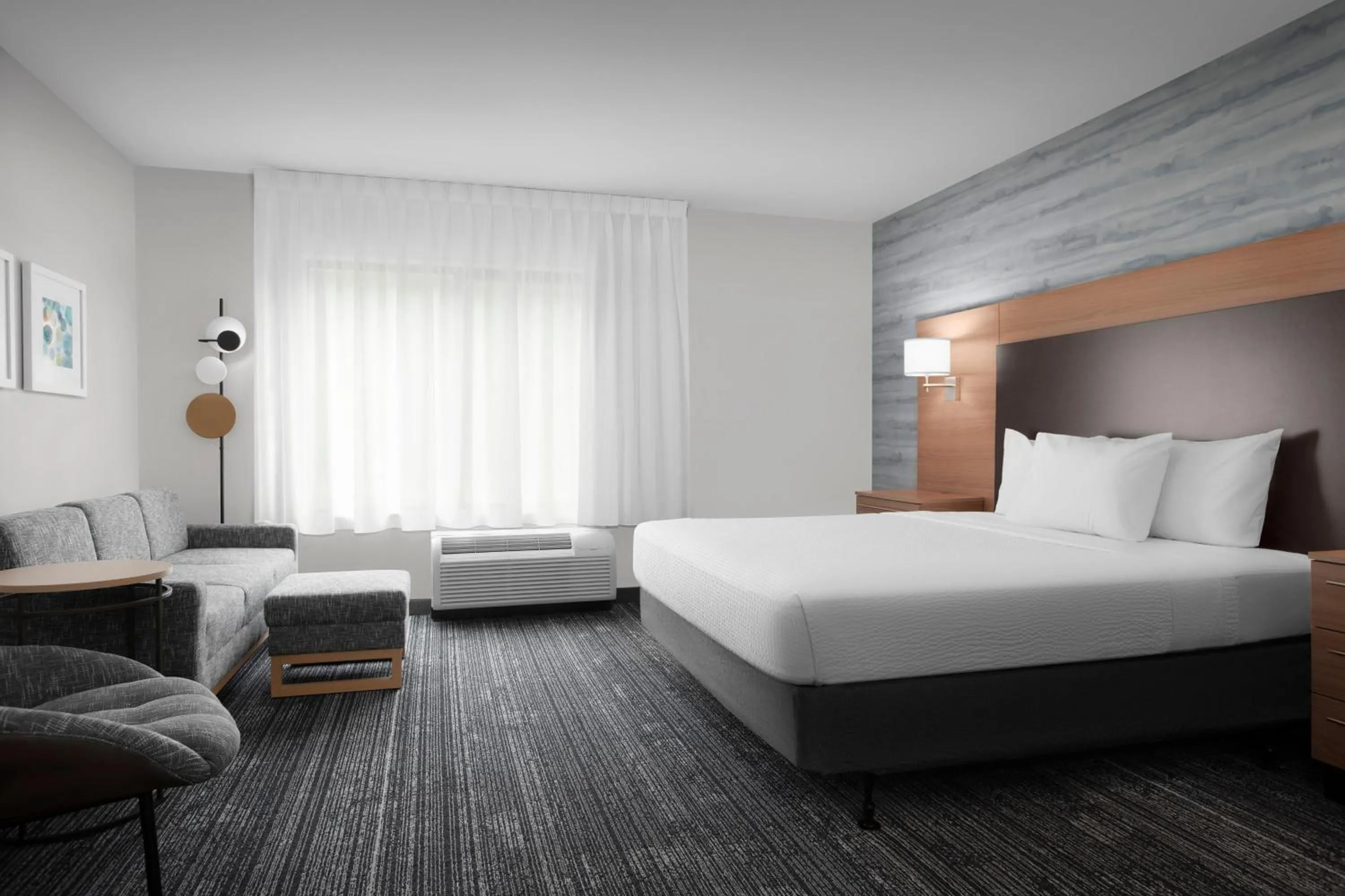 Bedroom, Bed in TownePlace Suites Bridgeport Clarksburg