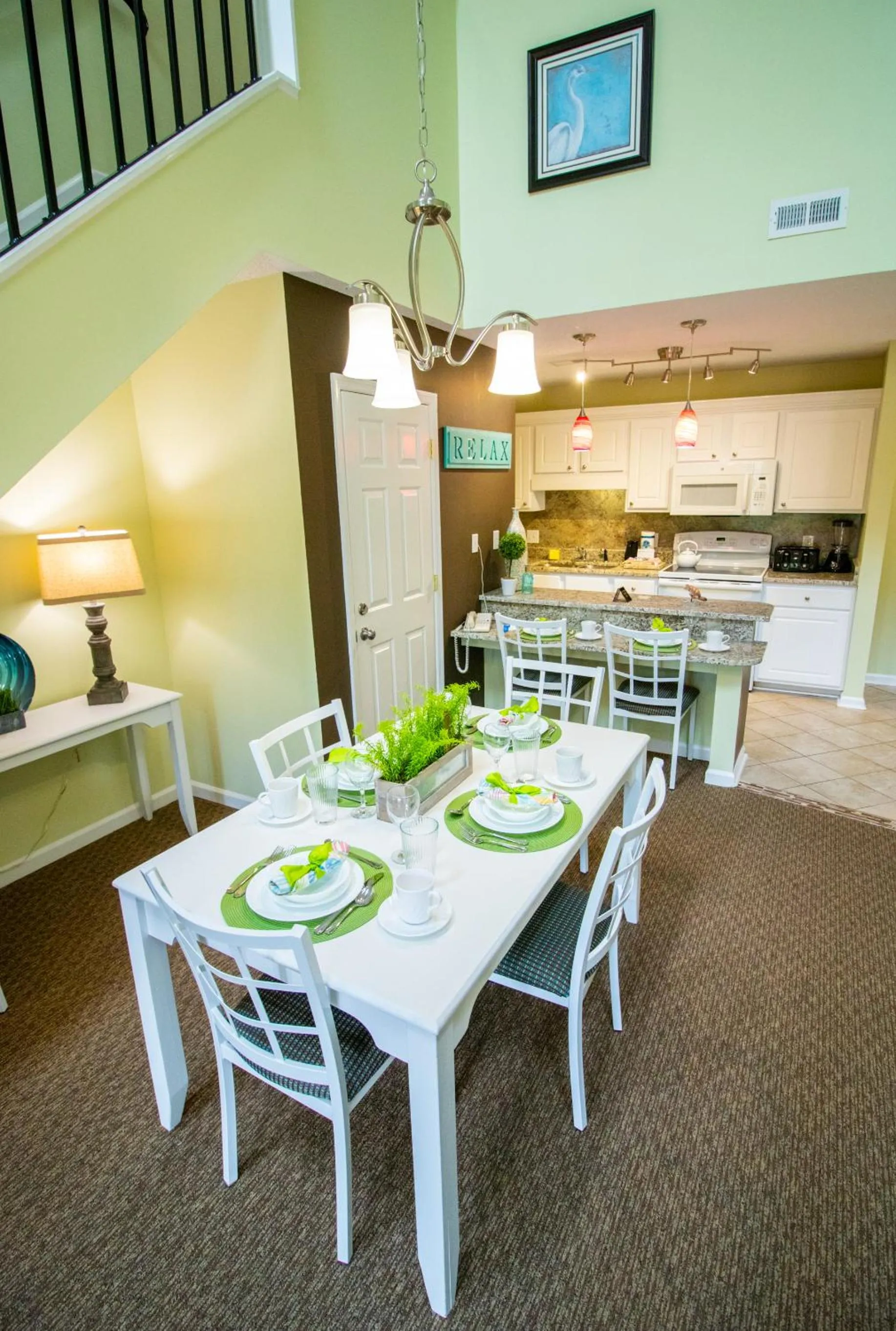 Kitchen or kitchenette in Grand Palms Resort