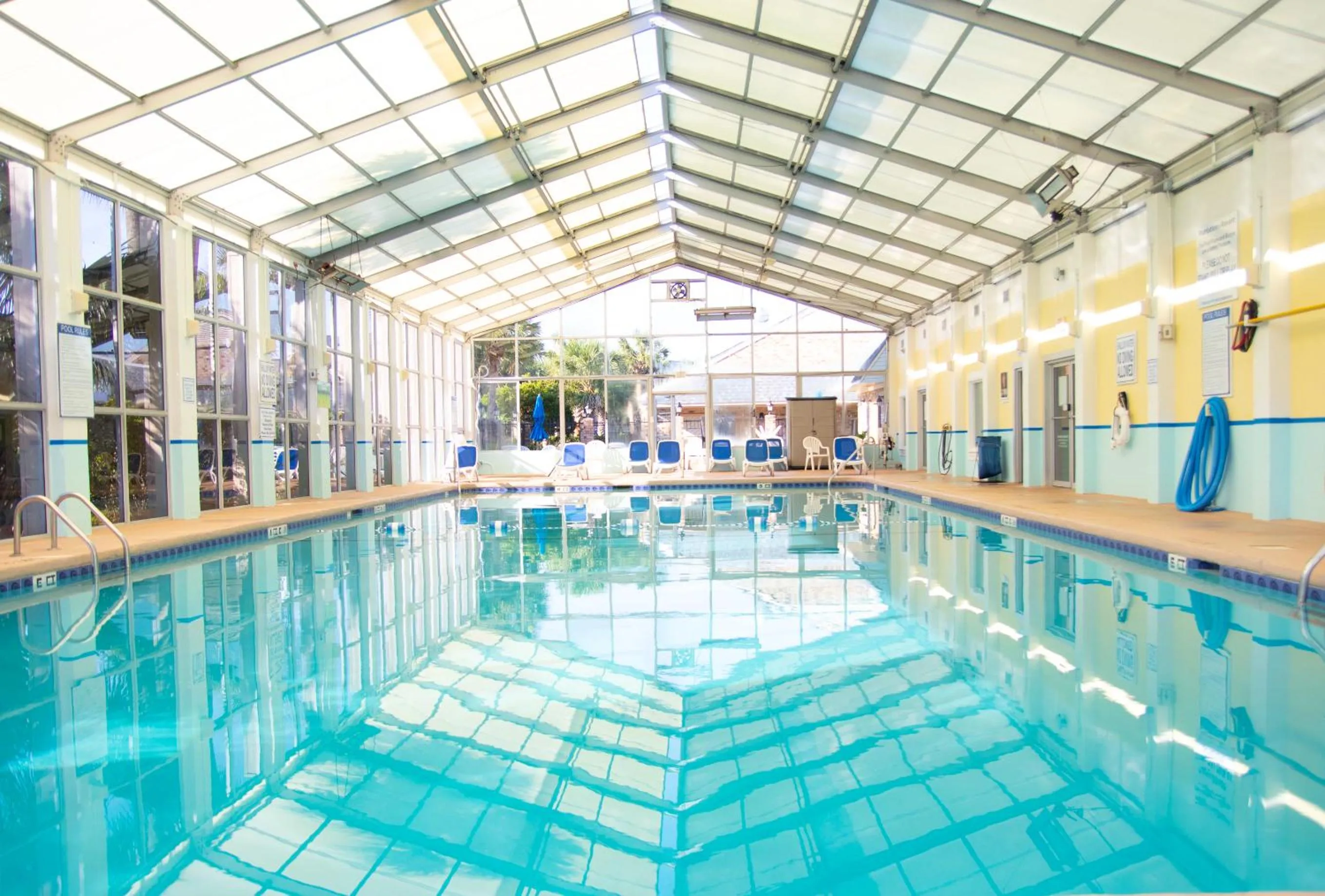 Shower in Grand Palms Resort