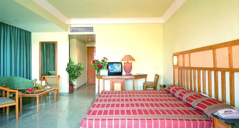 Bed in Sea Garden Hotel Bed in Sea Garden Hotel