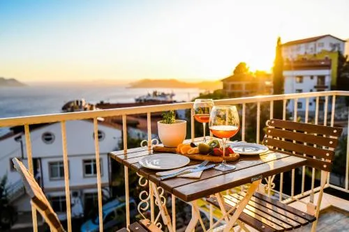 Kybele Suites