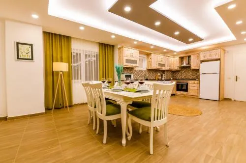Kybele Suites