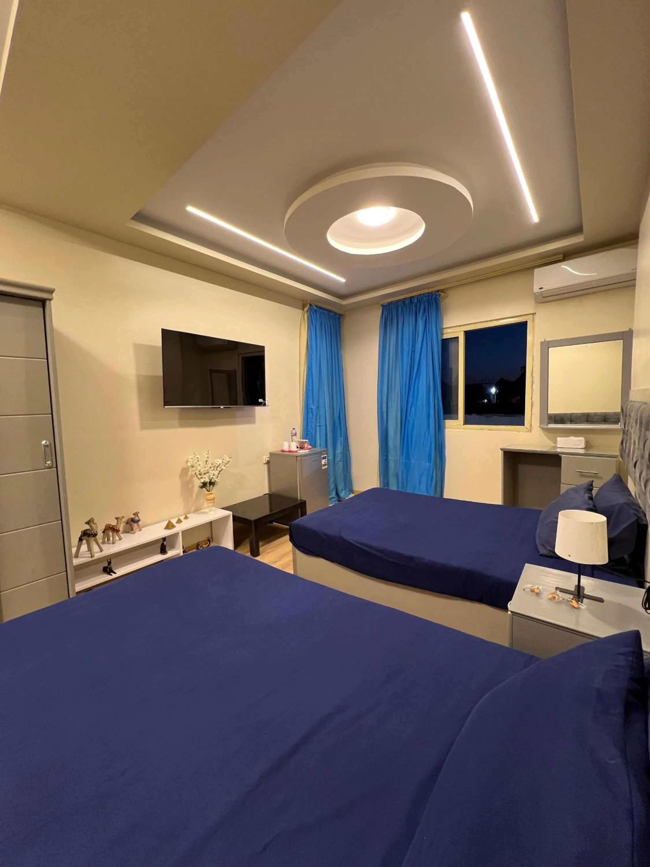 Bed in Pyramids View Inn Bed & Breakfast