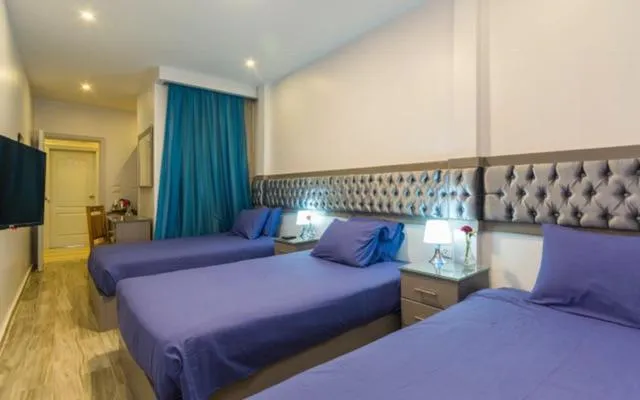 Bedroom, Bed in Pyramids View Inn Bed & Breakfast