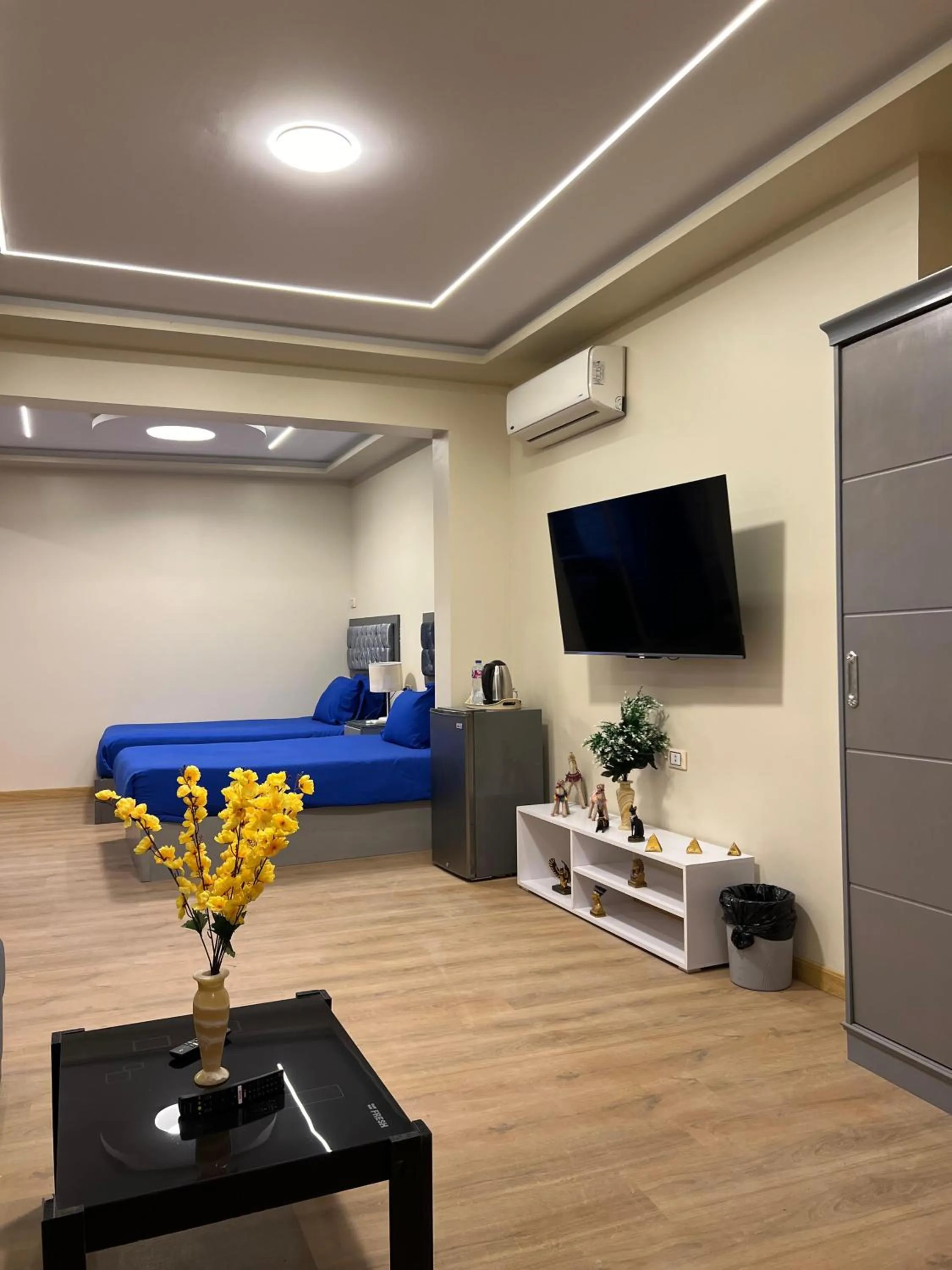 Bedroom, Bed in Pyramids View Inn Bed & Breakfast