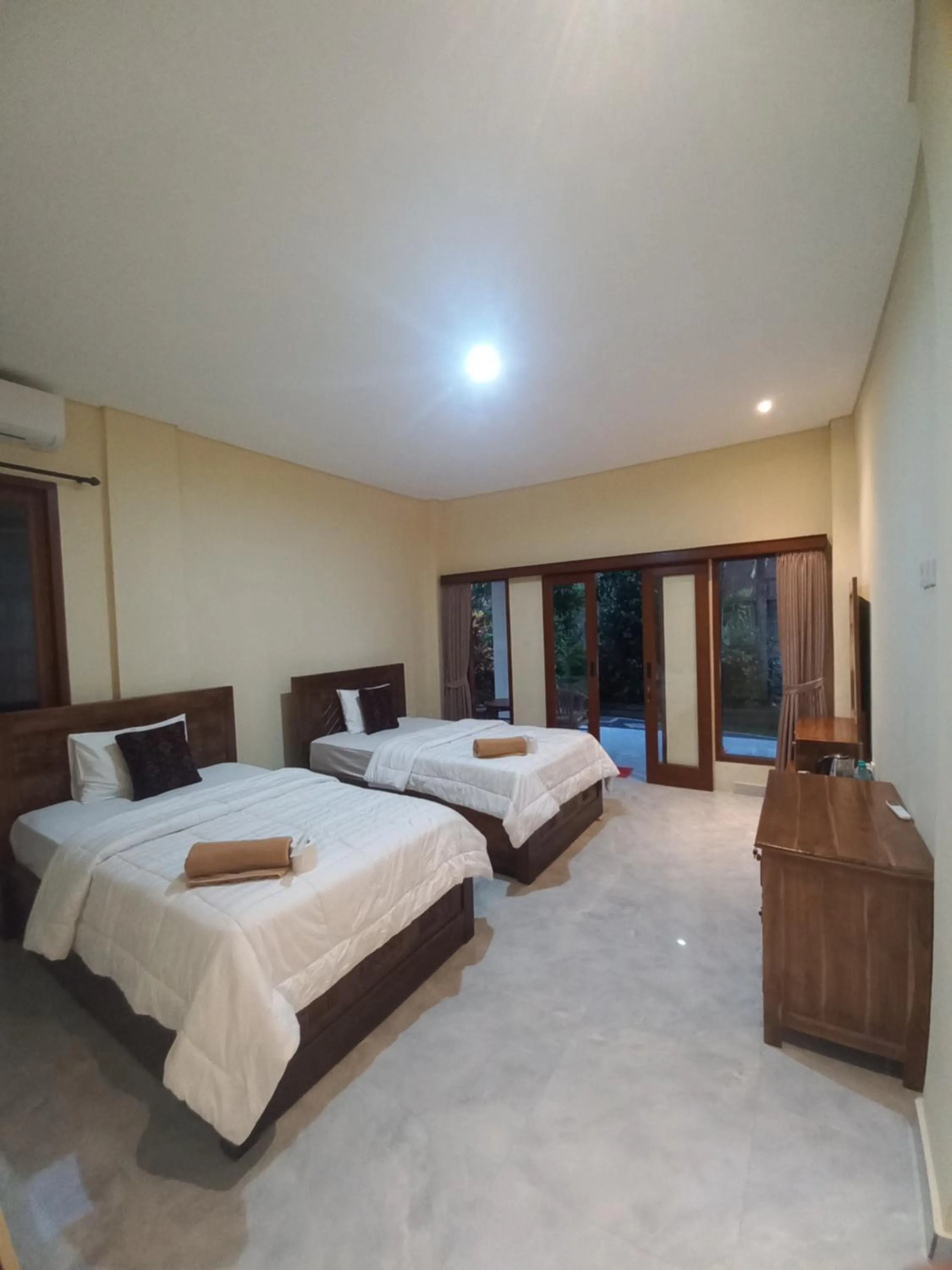 Agung Trisna Bungalows