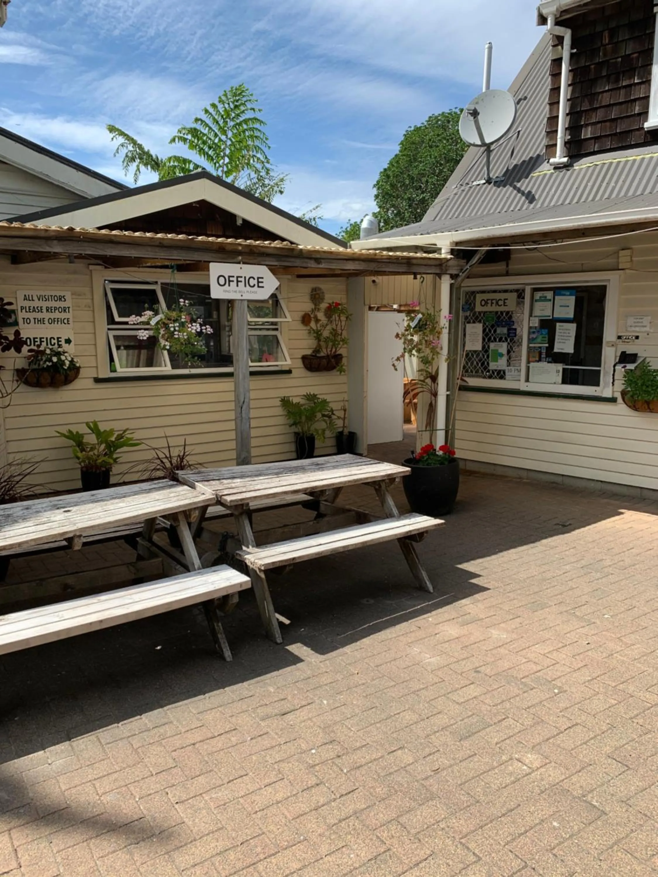 Lobby or reception, Property Building in City Garden Lodge