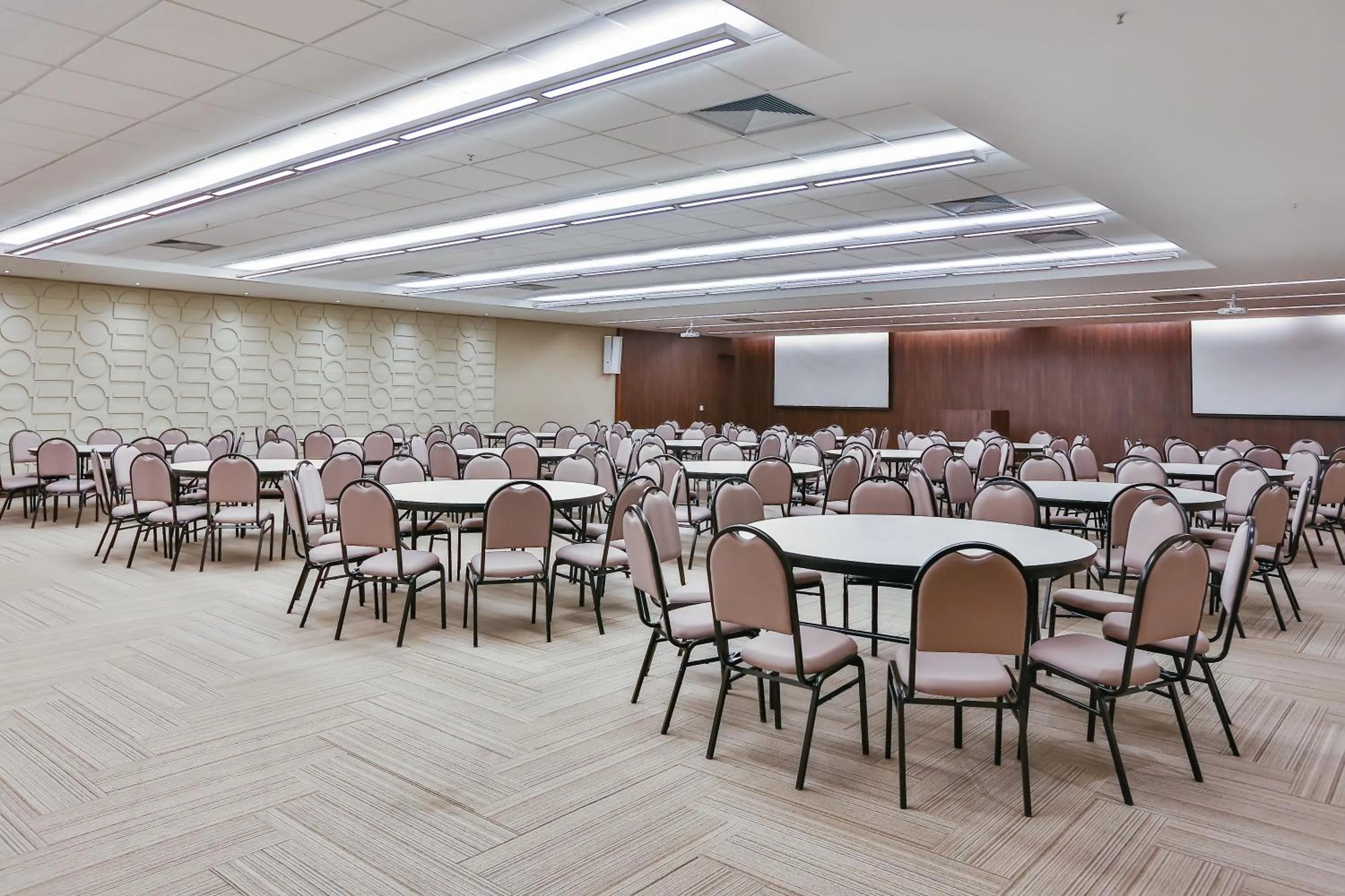 Banquet/Function facilities in Transamerica Collection Goiania