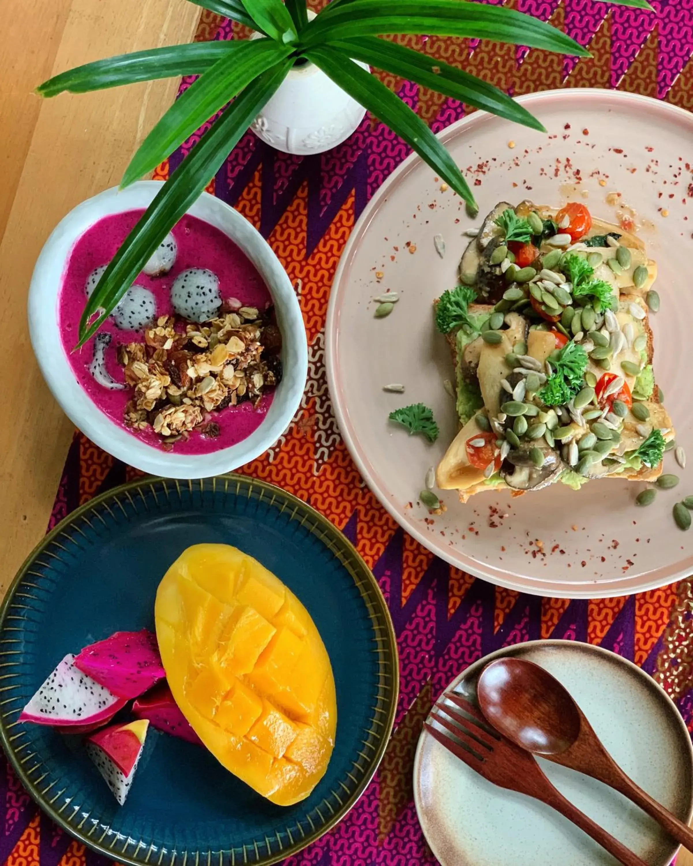 Restaurant/places to eat in Ambong Rainforest Retreat Restaurant/places to eat in Ambong Rainforest Retreat