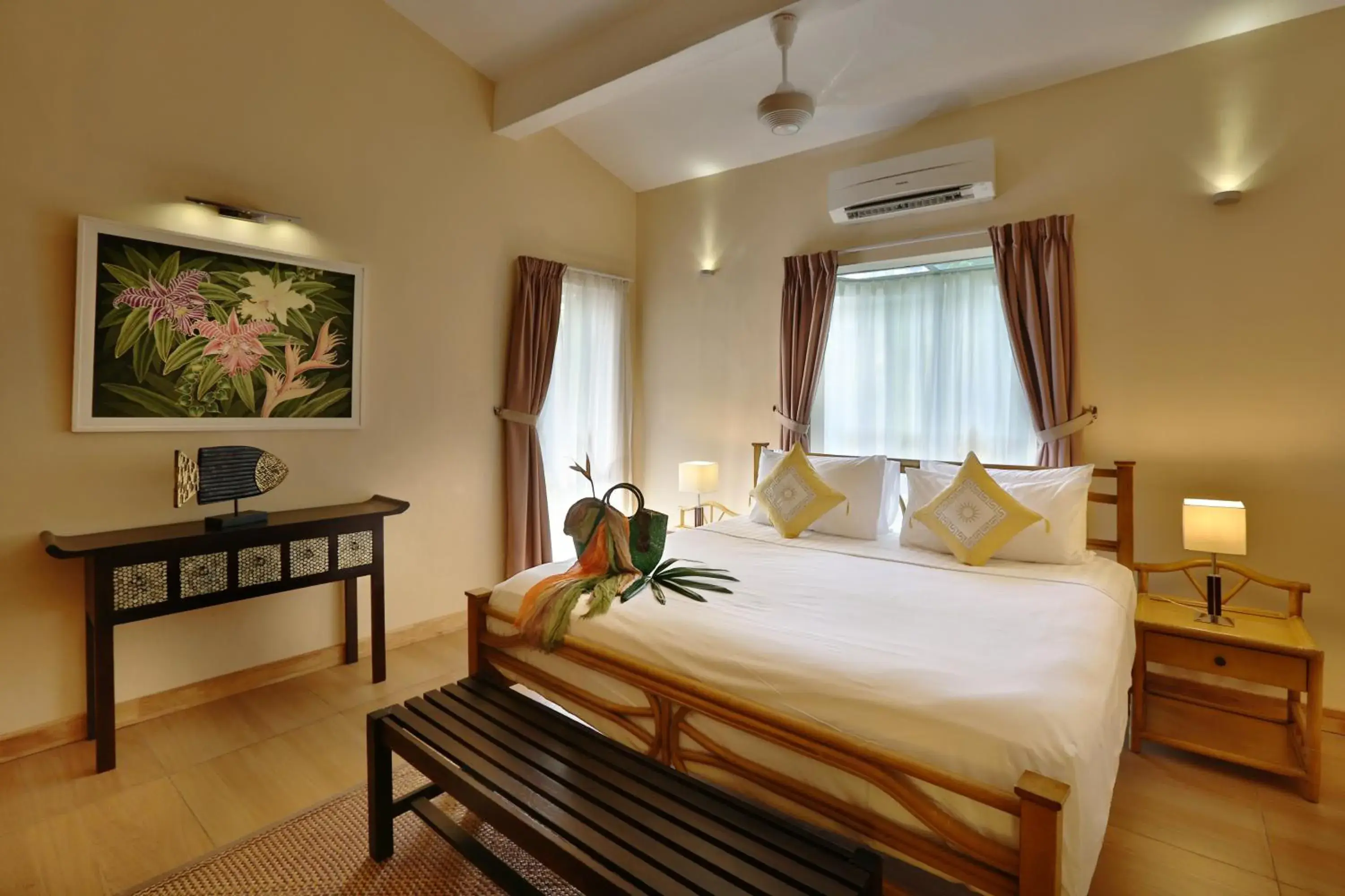 Bed in Ambong Rainforest Retreat Bed in Ambong Rainforest Retreat