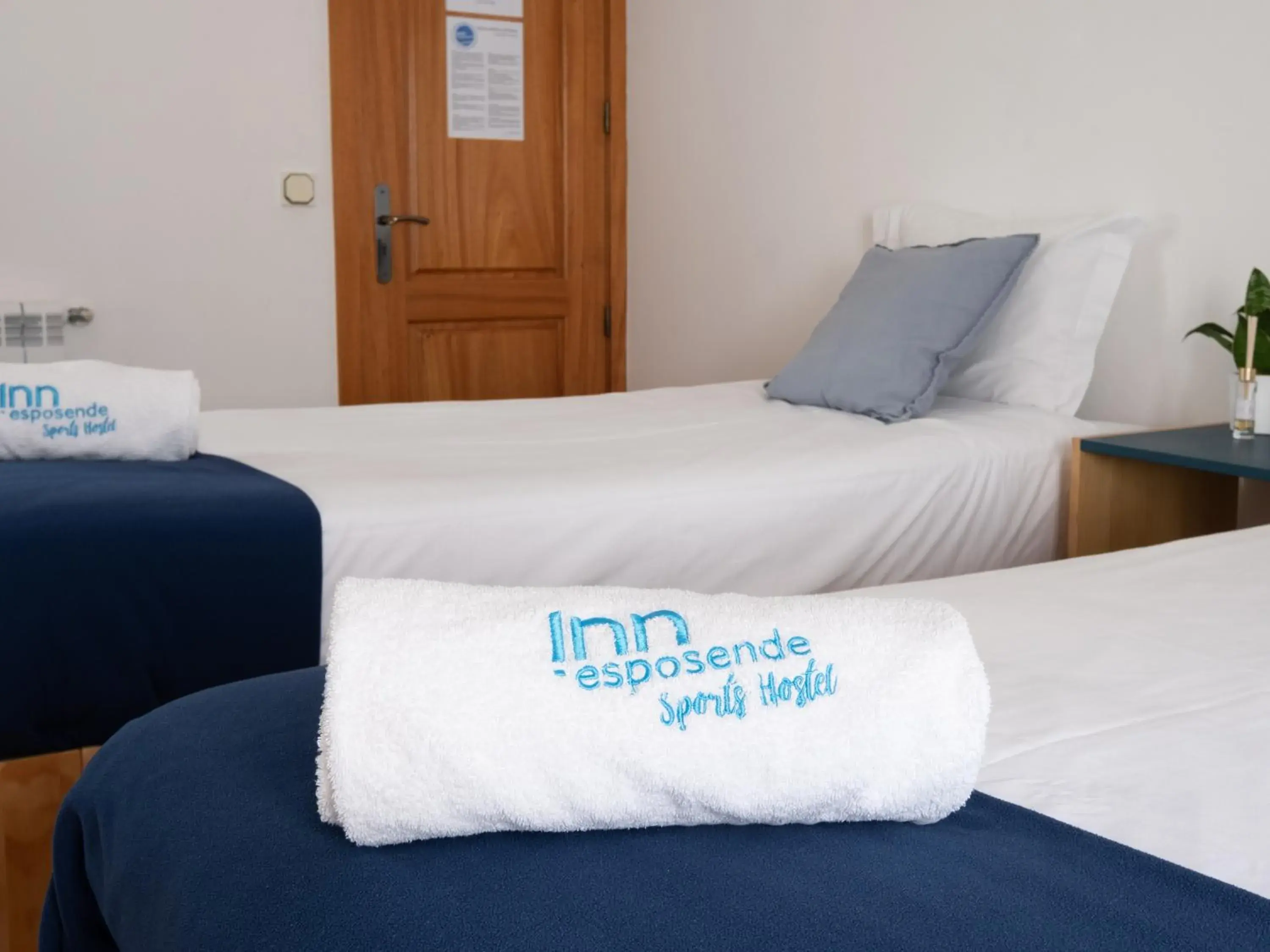 Family Room with Private Bathroom - single occupancy in InnEsposende Sports Hostel Family Room with Private Bathroom - single occupancy in InnEsposende Sports Hostel