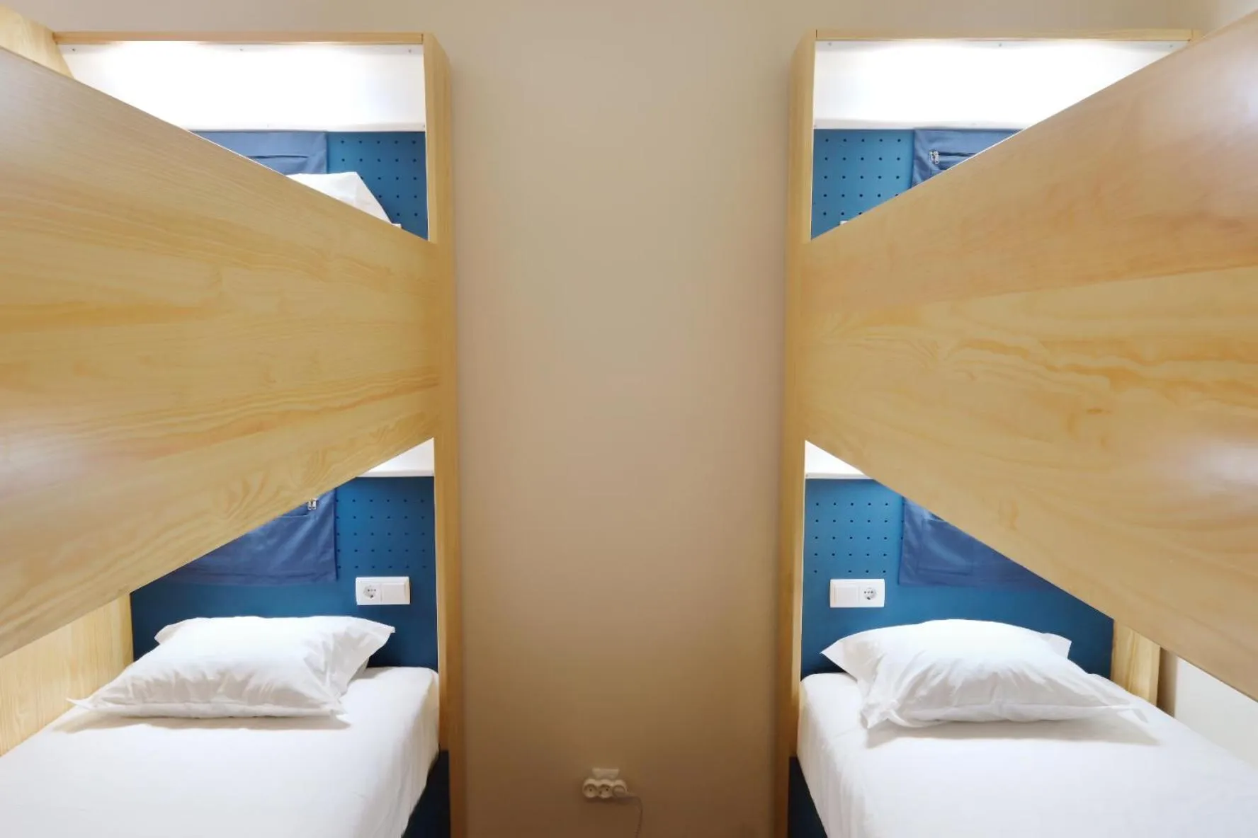 bunk bed, Bed in InnEsposende Sports Hostel