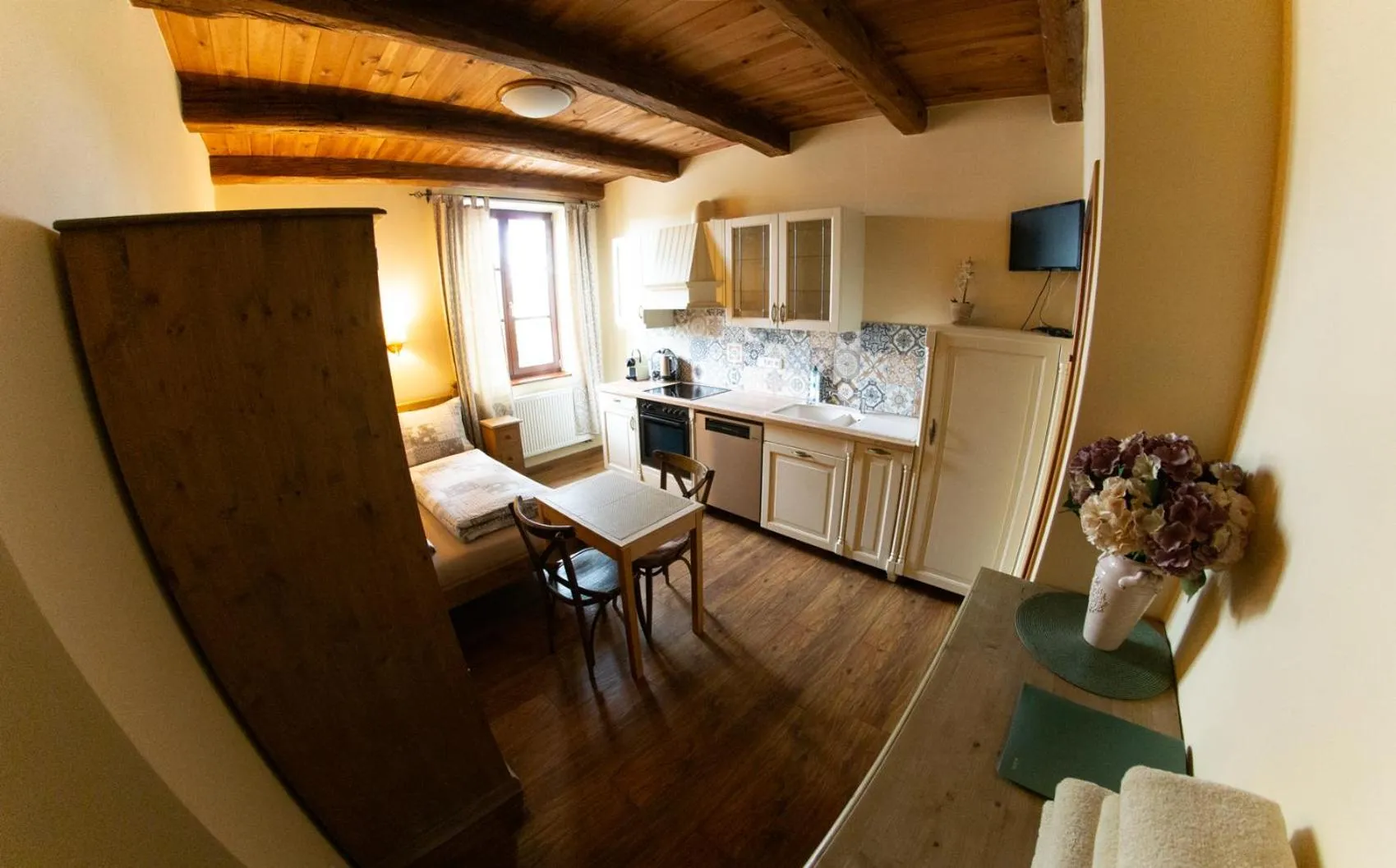 TV and multimedia in Stary dum