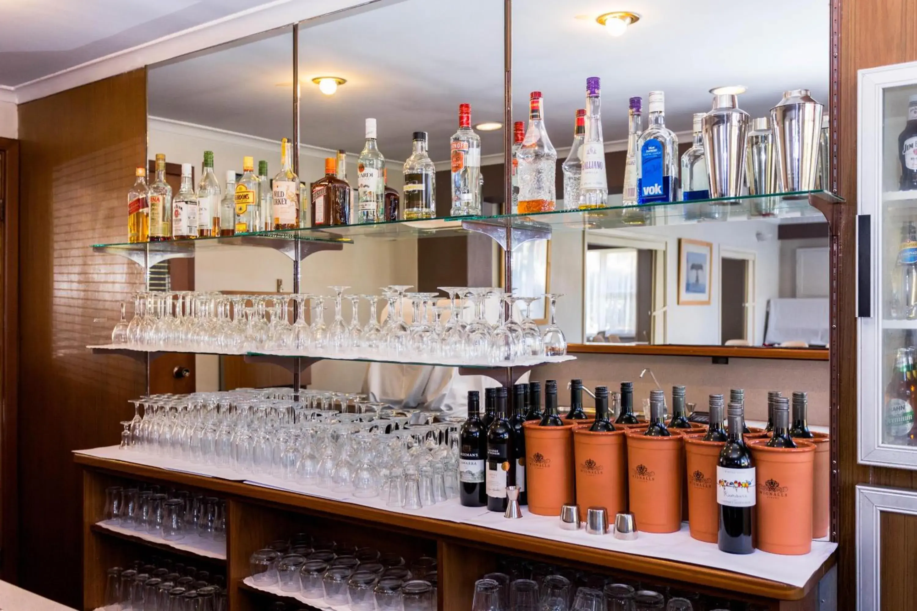 Lounge or bar in Sleepwell Motel Lounge or bar in Sleepwell Motel