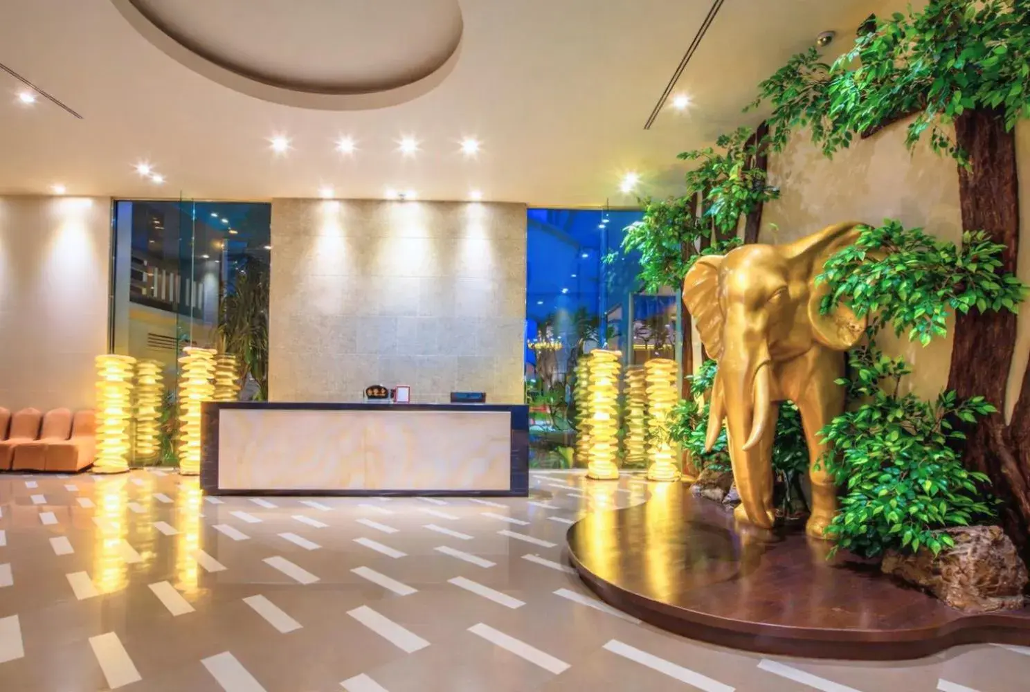 Lobby or reception in Maple Hotel Lobby or reception in Maple Hotel