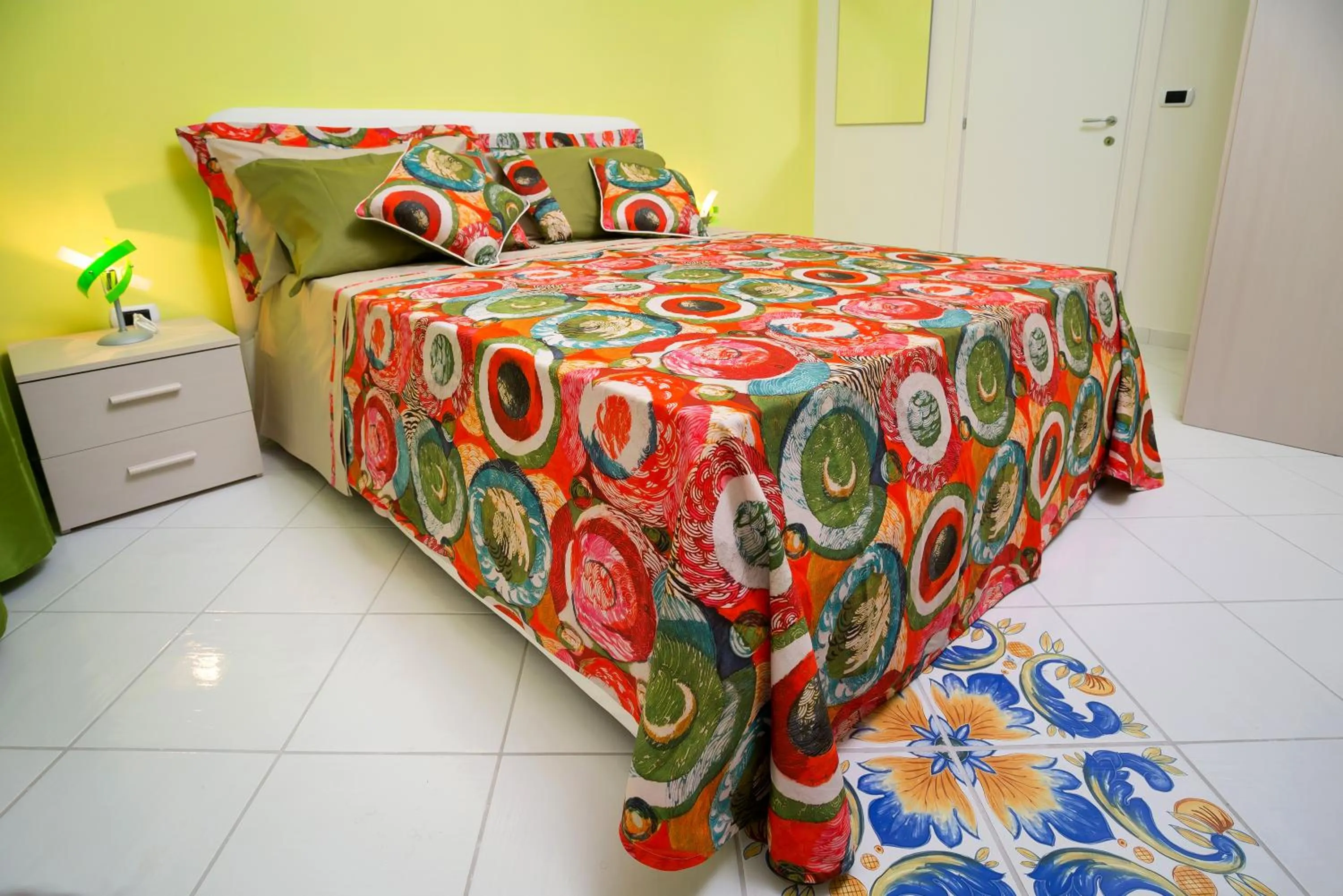 Bed in 'A Regina b&b Cetara