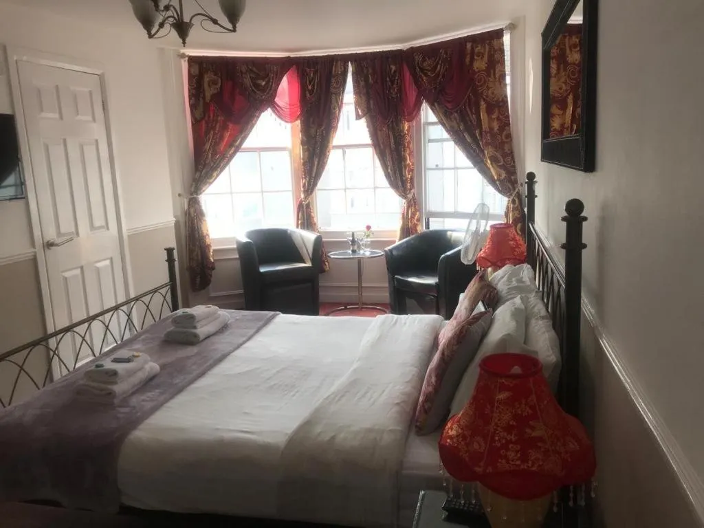 Bed in Kempfield House