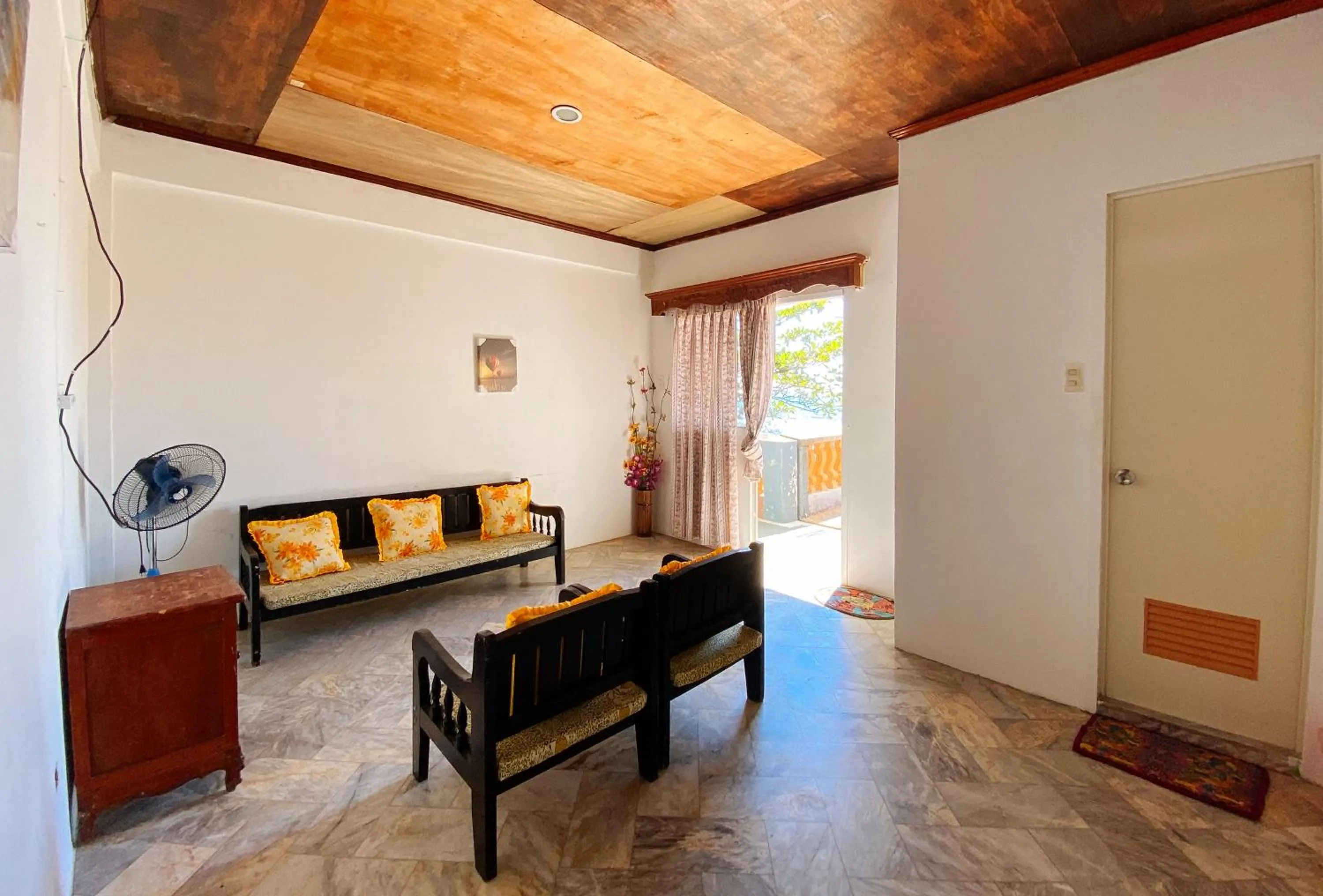 Living room in RedDoorz @ White Castle Beach Resort Iba Zambales