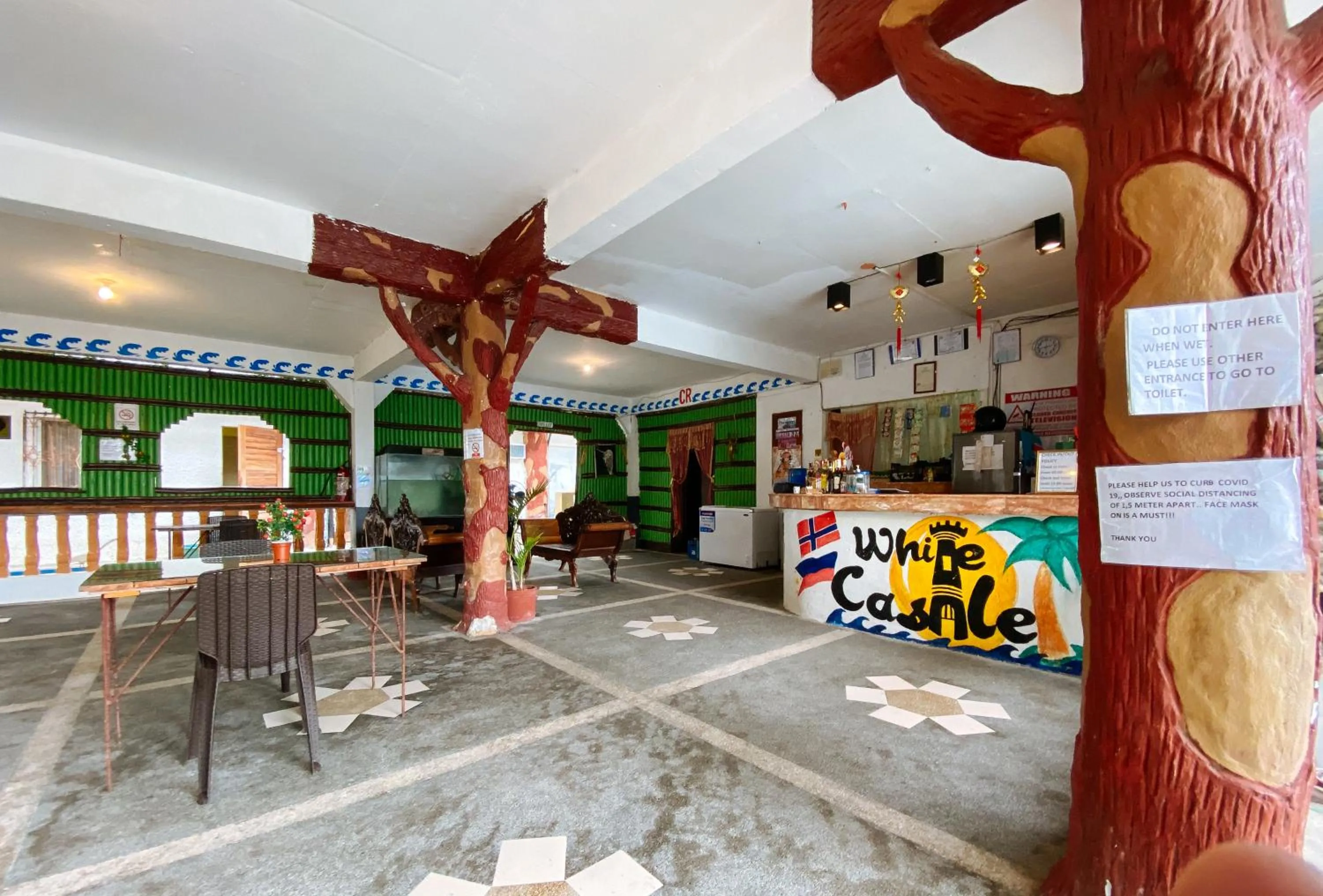 Lobby or reception in RedDoorz @ White Castle Beach Resort Iba Zambales