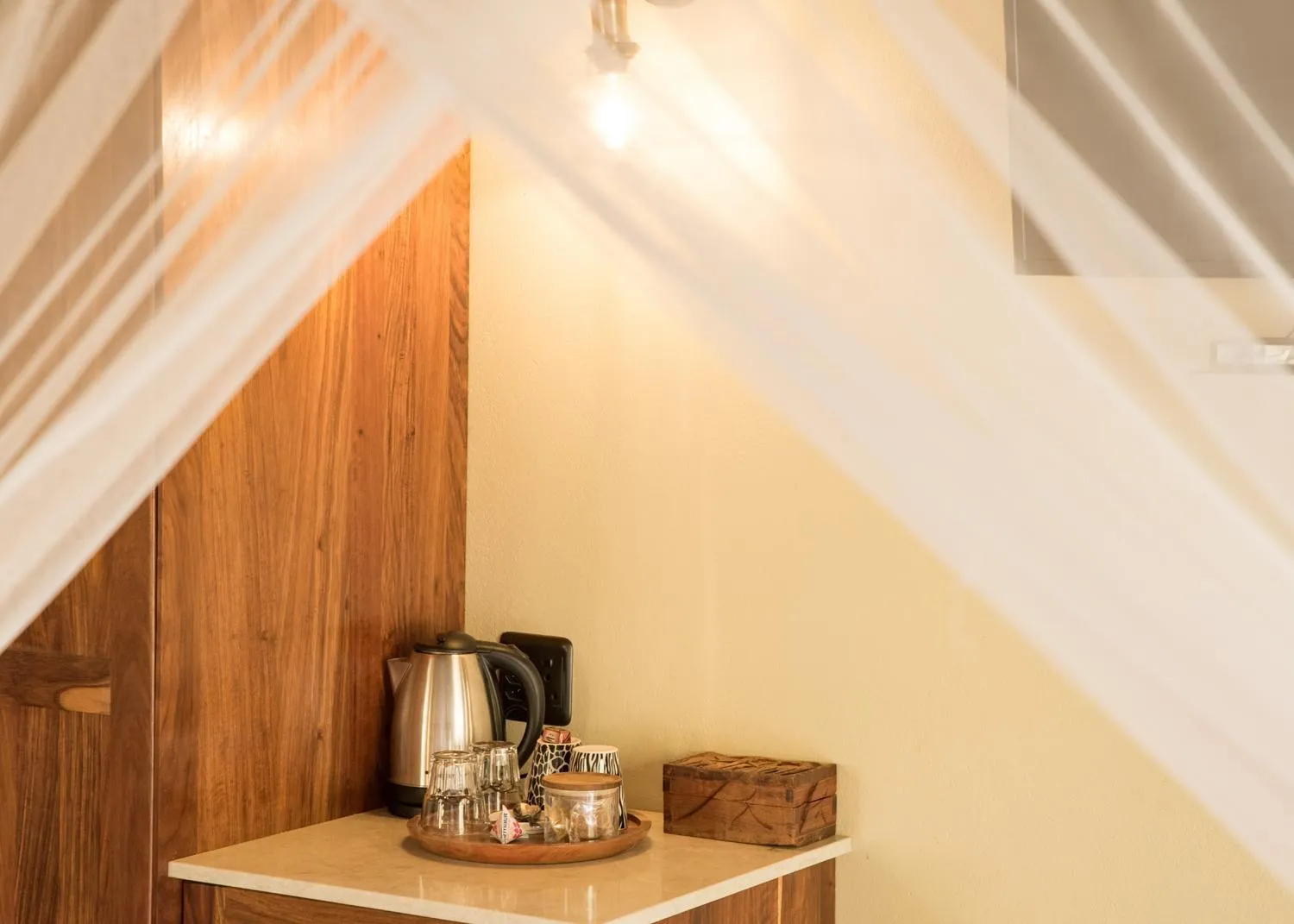 Coffee/tea facilities in La Lechere Guest House