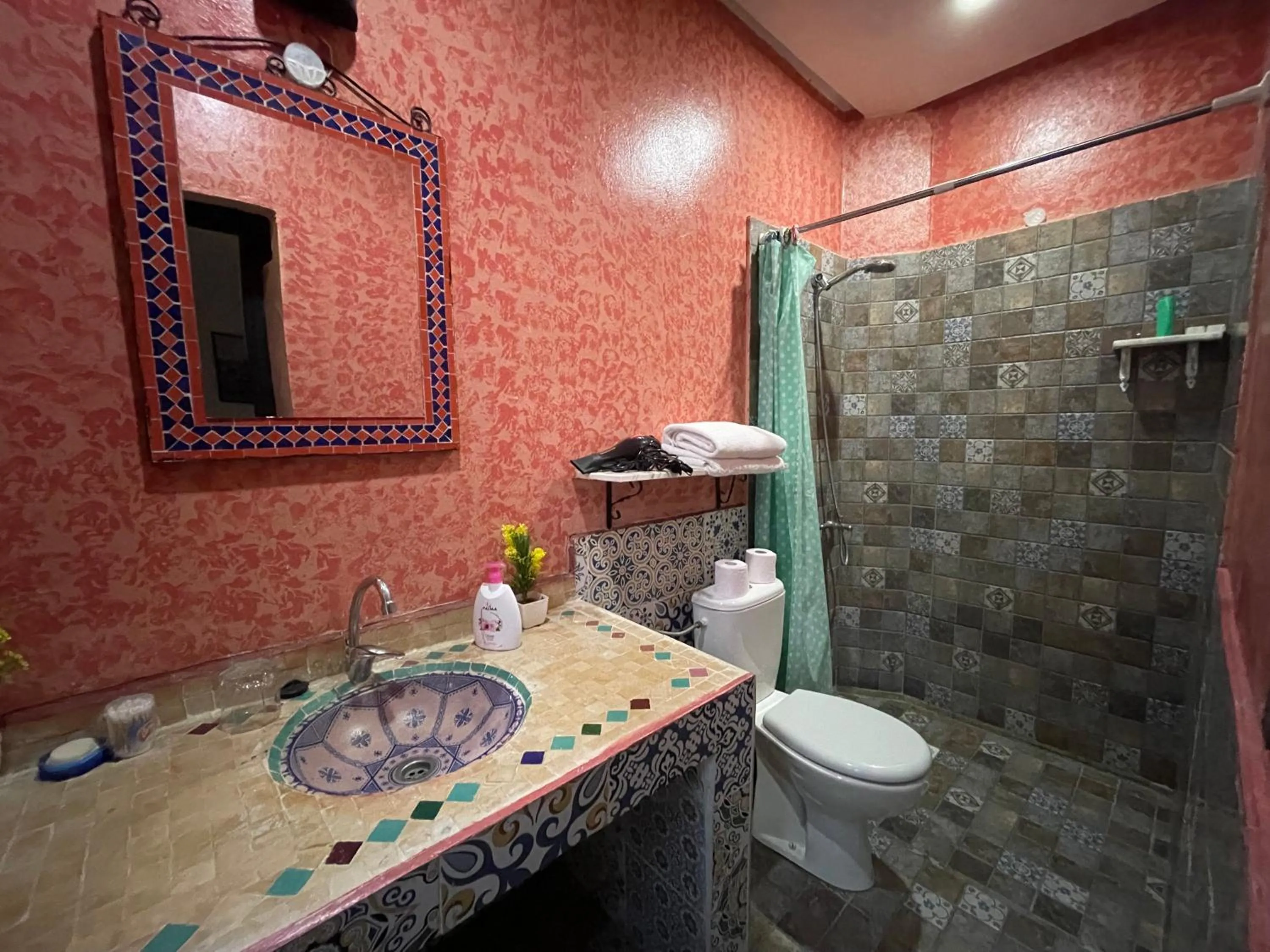 Bathroom in Riad Tingis