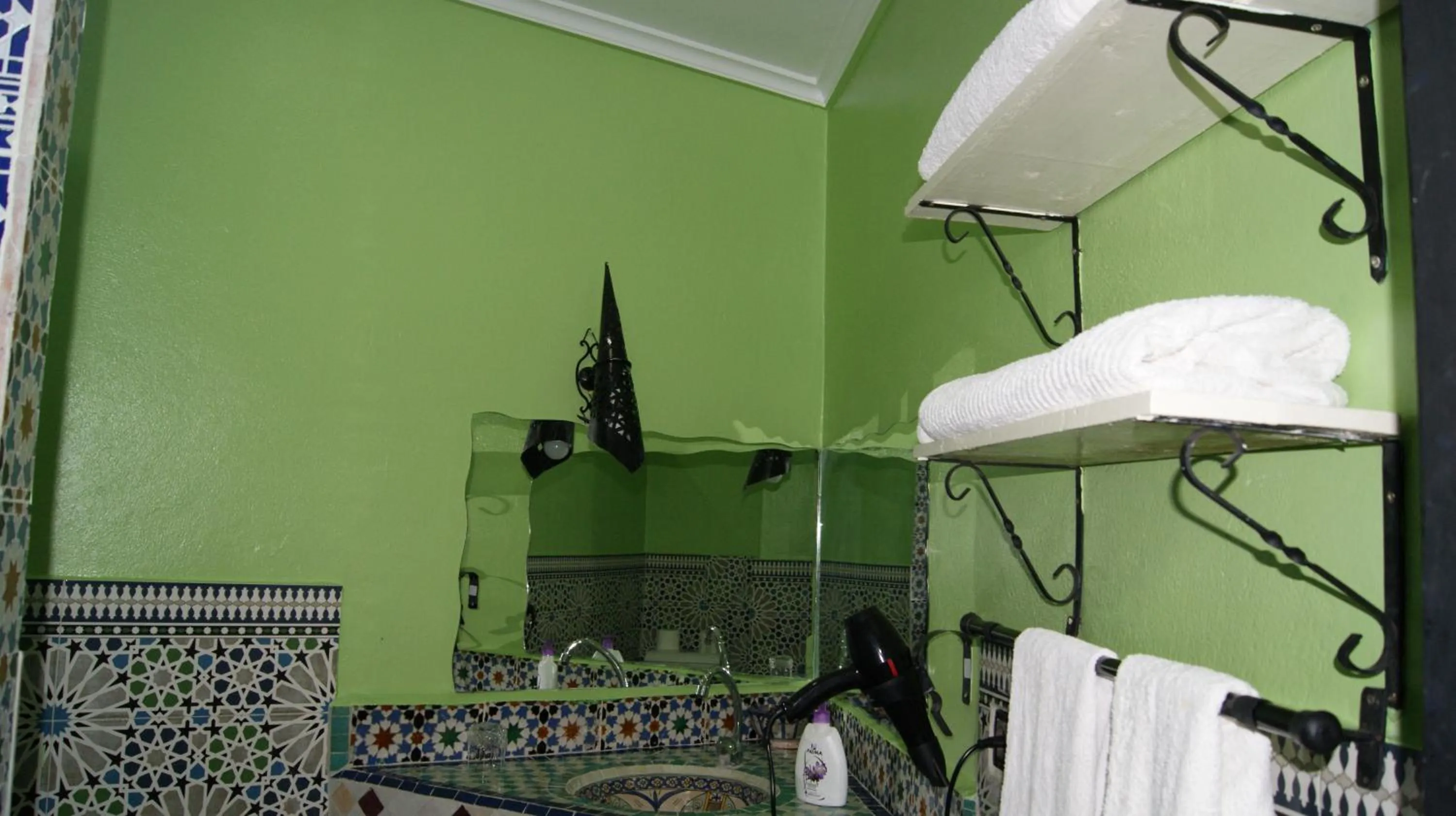 Bathroom in Riad Tingis