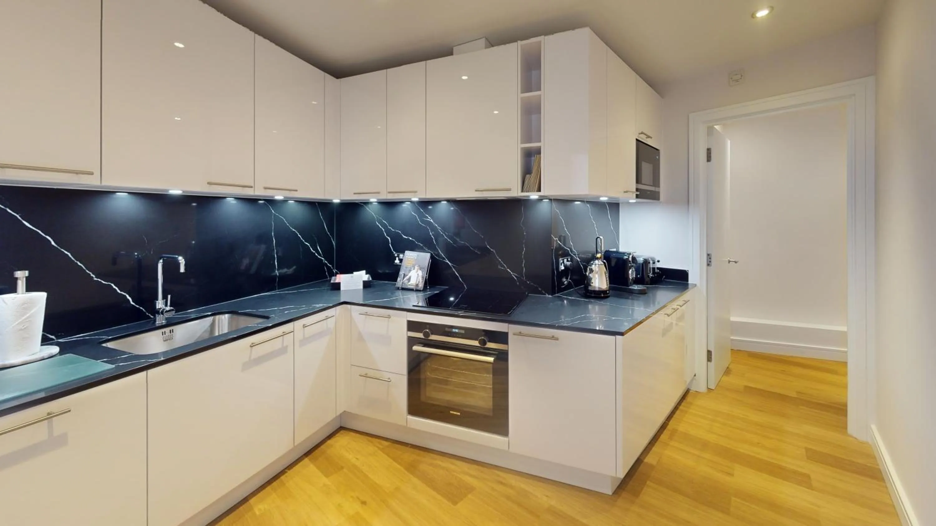 Kitchen or kitchenette in Cheval Harrington Court at South Kensington