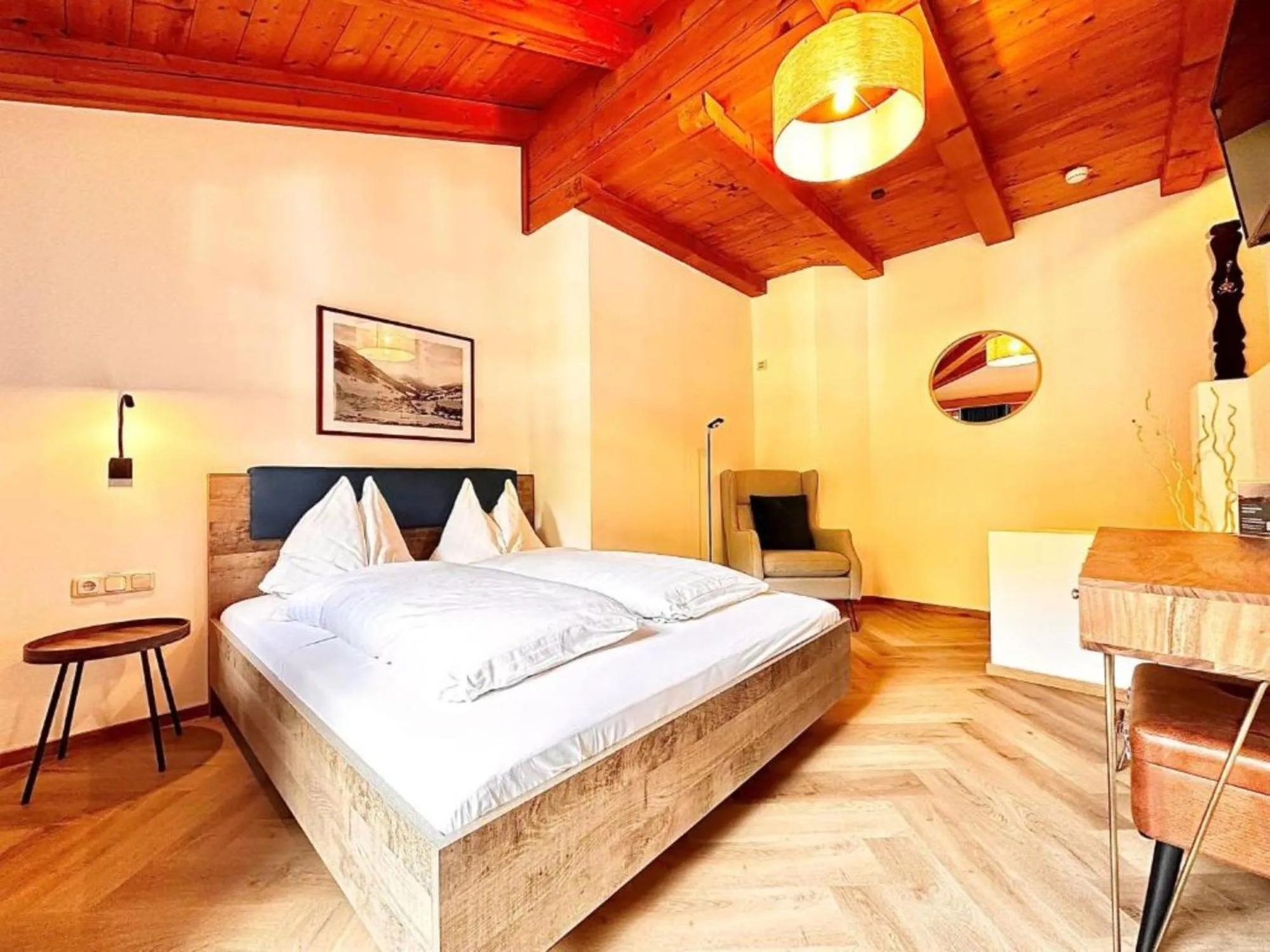 Bedroom, Bed in Pension Lederergütl - Jokercard & Parkplatz inkl