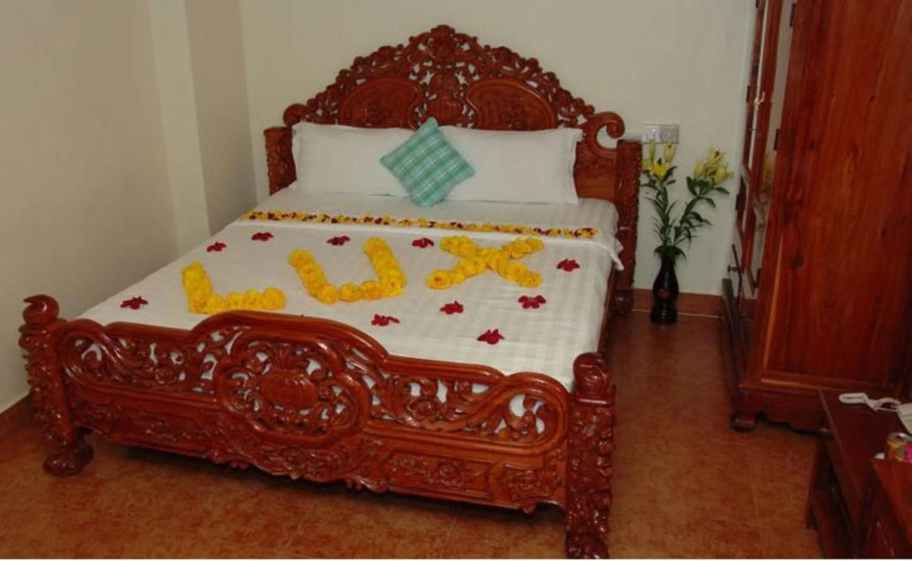 Bedroom, Bed in Lux Guesthouse