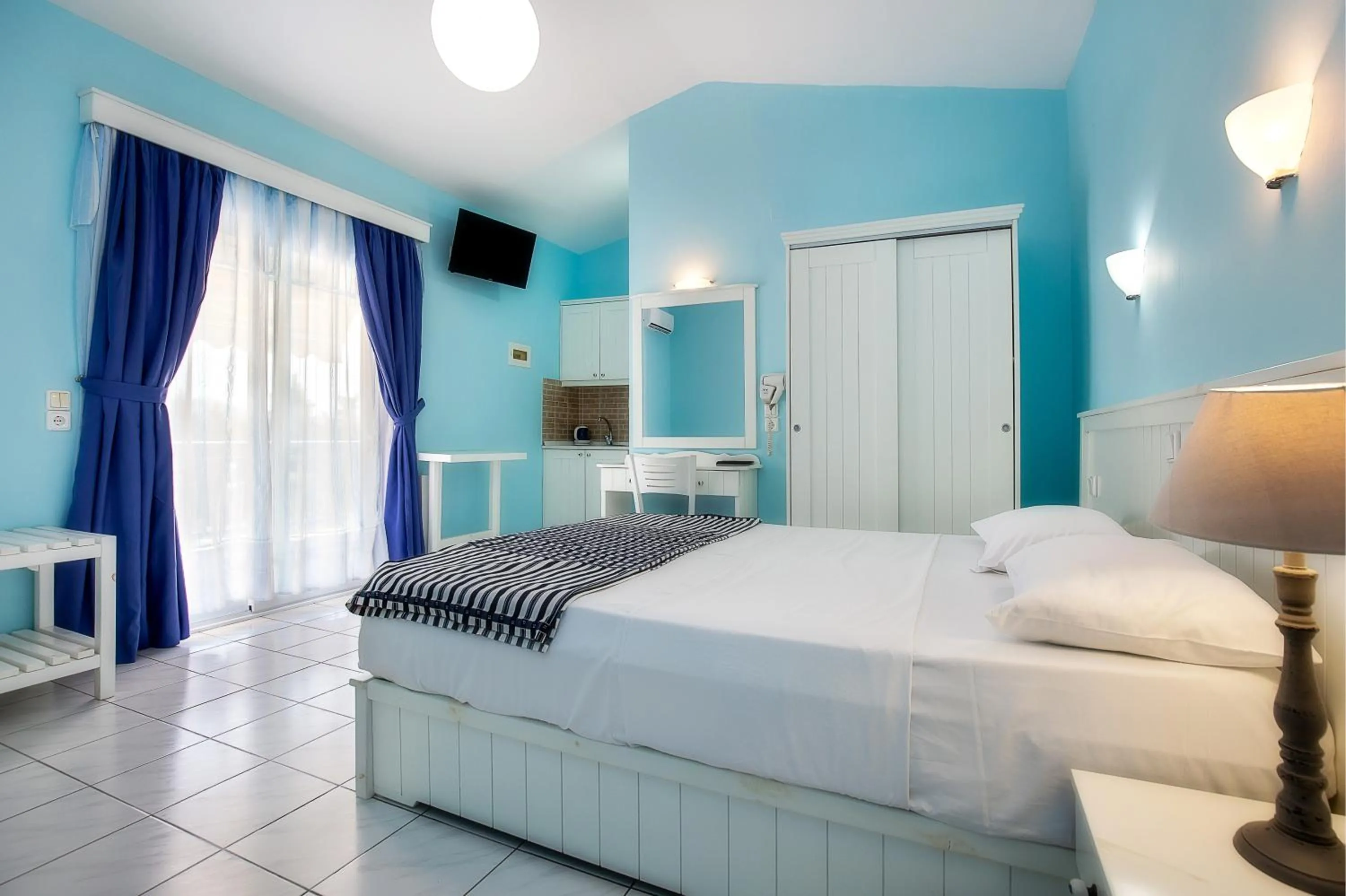 Rodon House Aparthotel