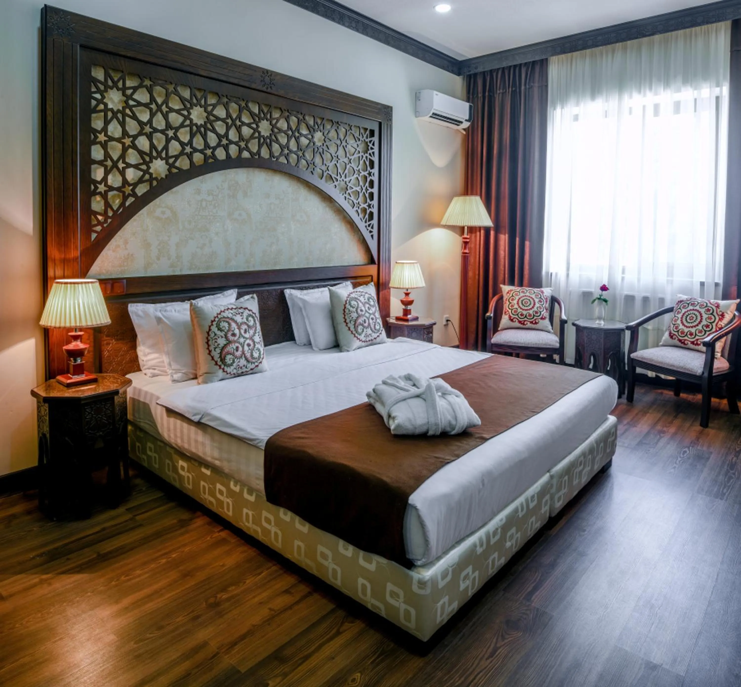 Photo of the whole room, Bed in Orient Star Hotel