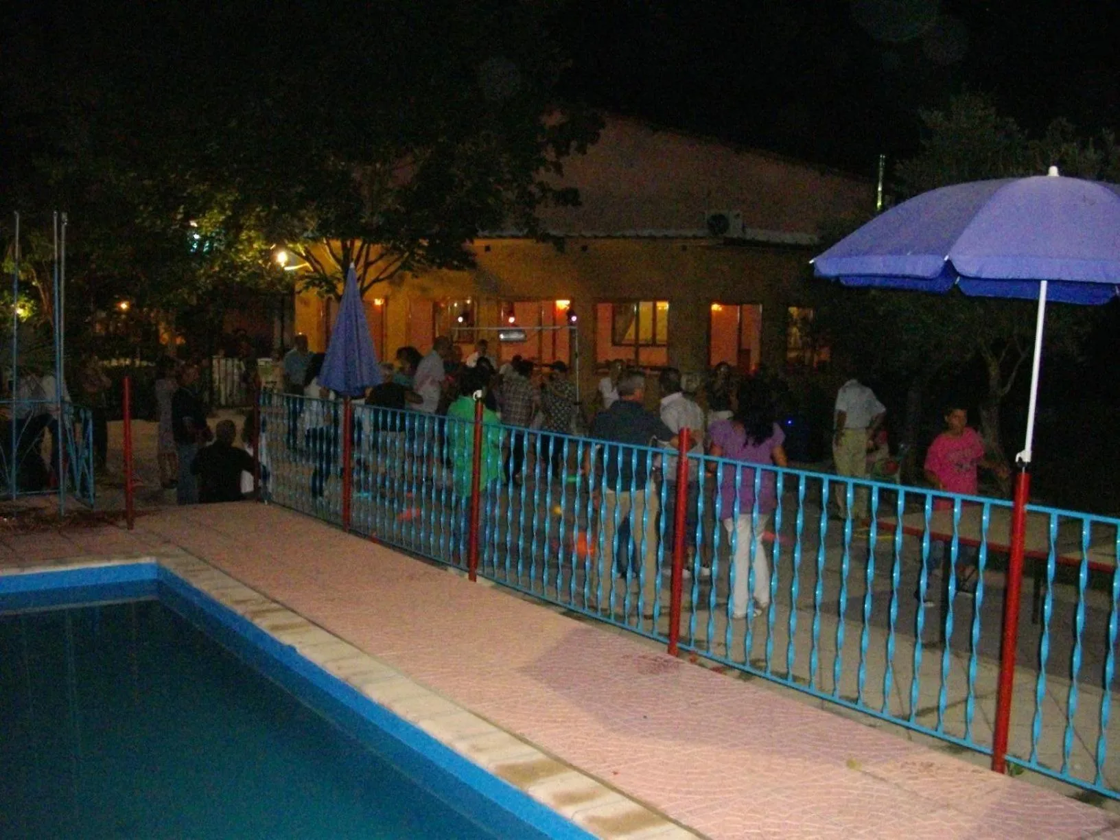 Property building in Affittacamere LA COSTA