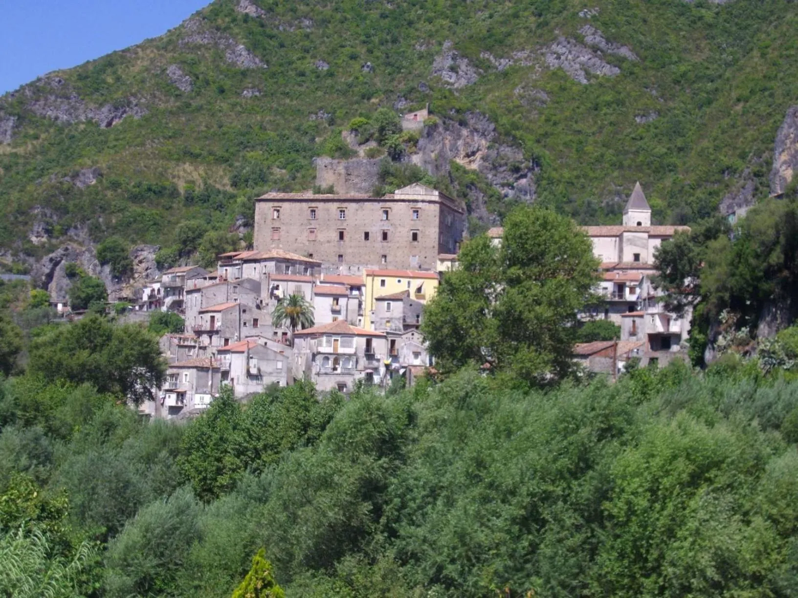 Natural landscape in Affittacamere LA COSTA