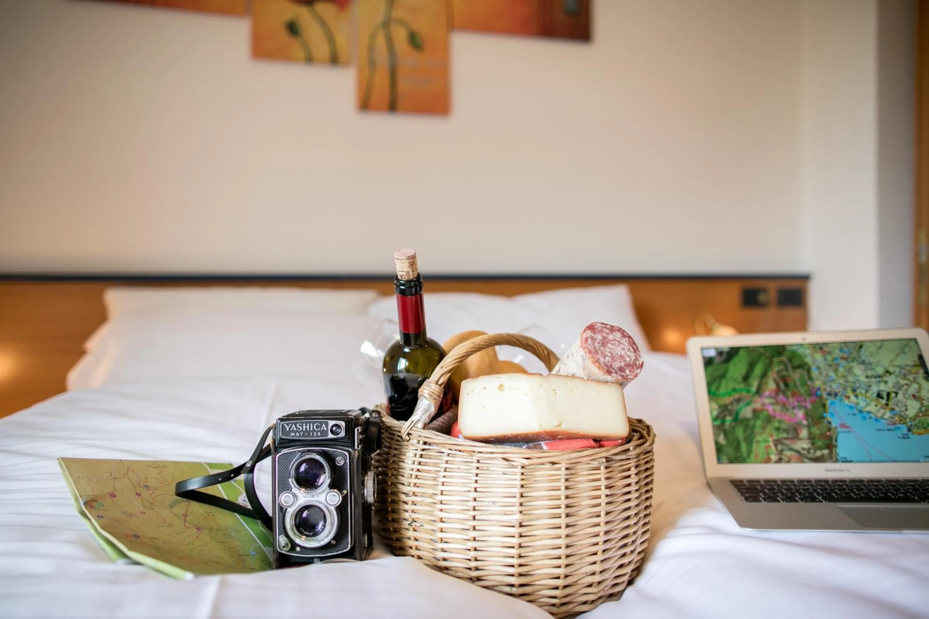 Decorative detail, Bed in Hotel Antica Croce - Gardaslowemotion